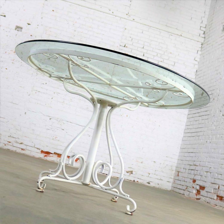 Midcentury Salterini Style Wrought Iron Round Patio Table at 1stDibs