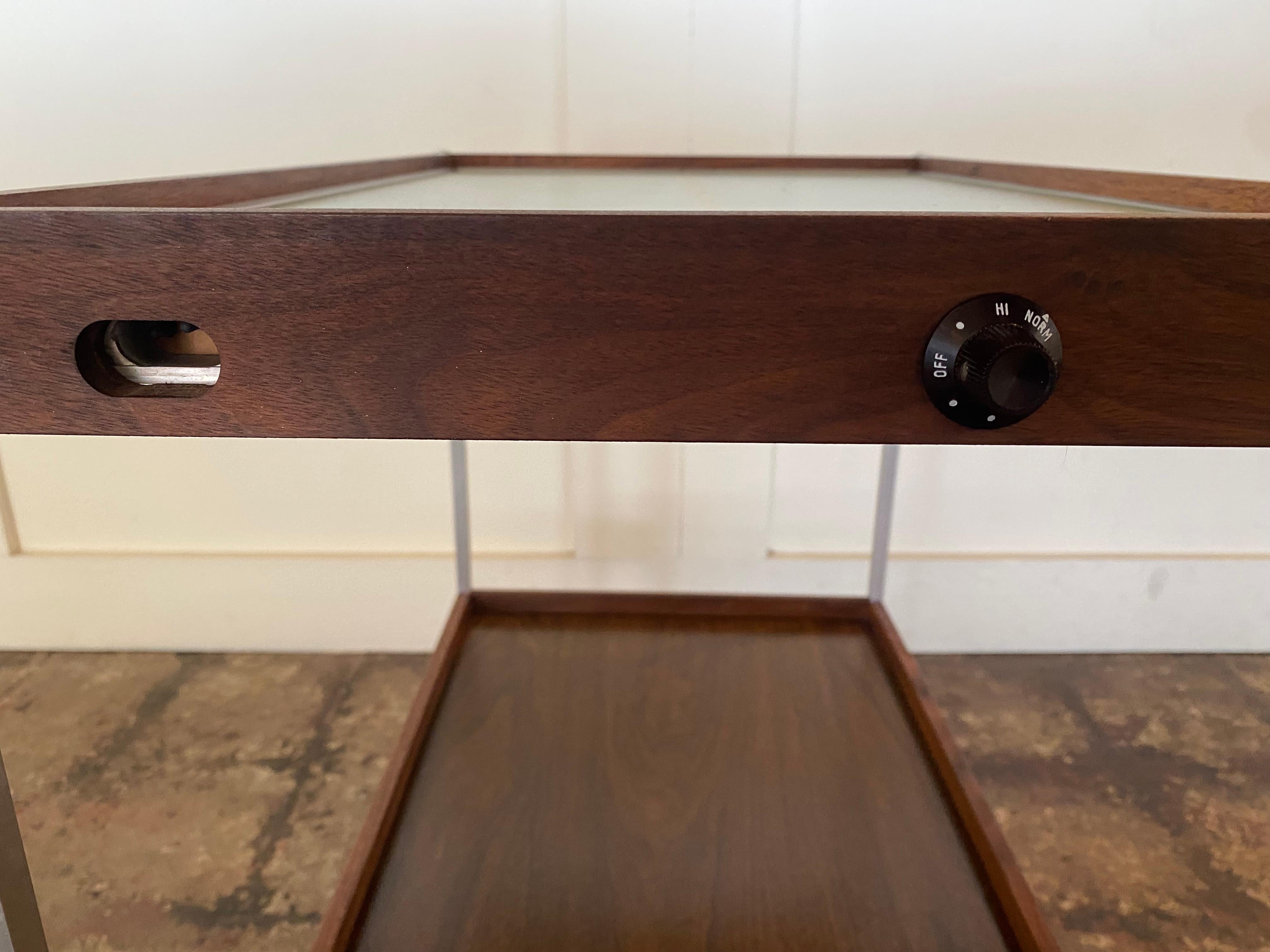 Mid-Century moderno Carrello automatico scaldavivande di metà secolo di Salton Hotray in vendita
