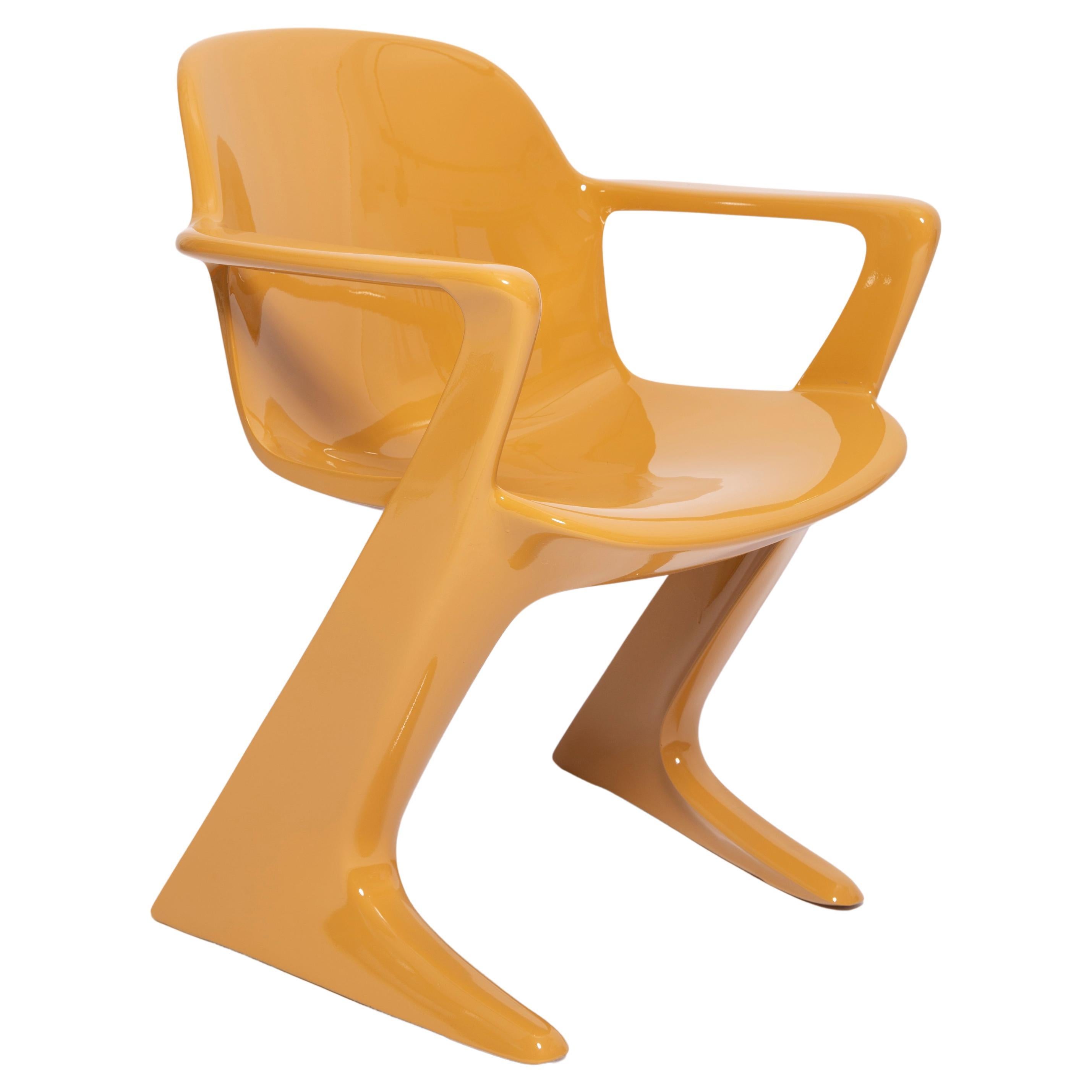 Beigefarbener Kangaroo-Stuhl aus der Mitte des Jahrhunderts entworfen von Ernst Moeckl, Deutschland, 1968