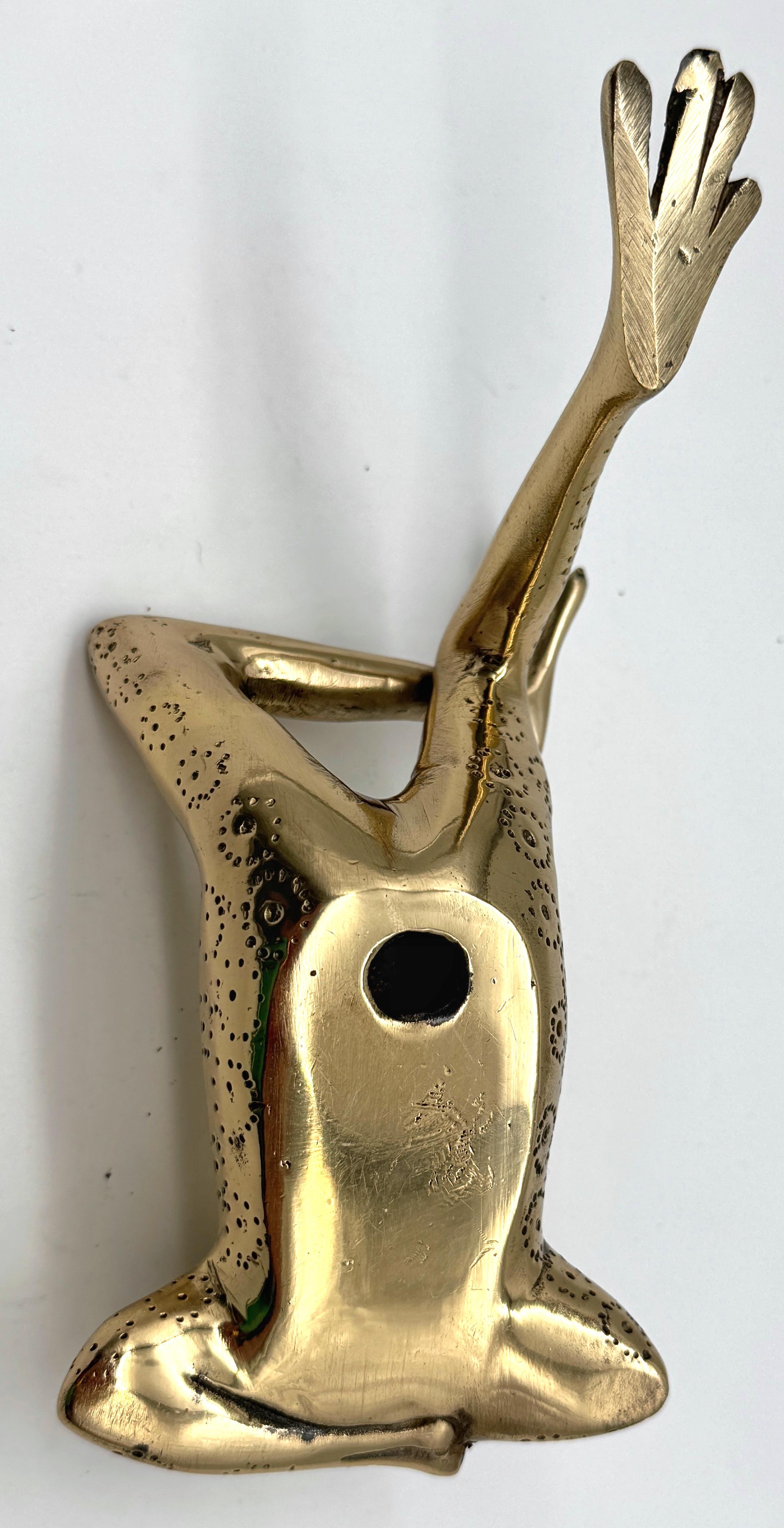 Mid-Century Sarreid Brass Reclining Frog Sculpture, Spain circa 1960s For Sale 1