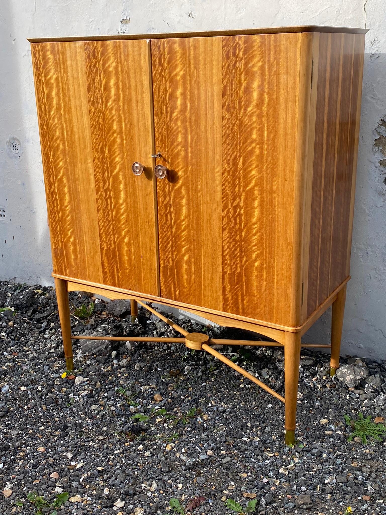 Mid-Century Satinwood Tallboy Cabinet for Heals, Utility Furniture, 1950s For Sale 6