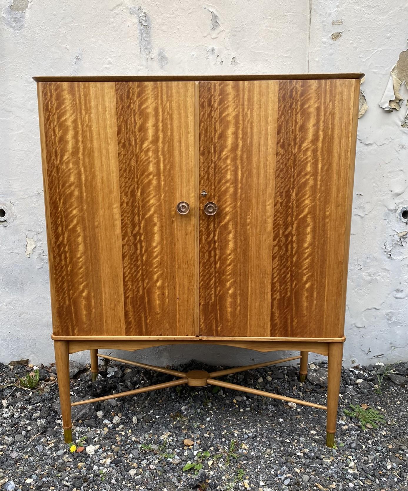 Mid-Century Satinwood Tallboy Cabinet for Heals, Utility Furniture, 1950s For Sale 8
