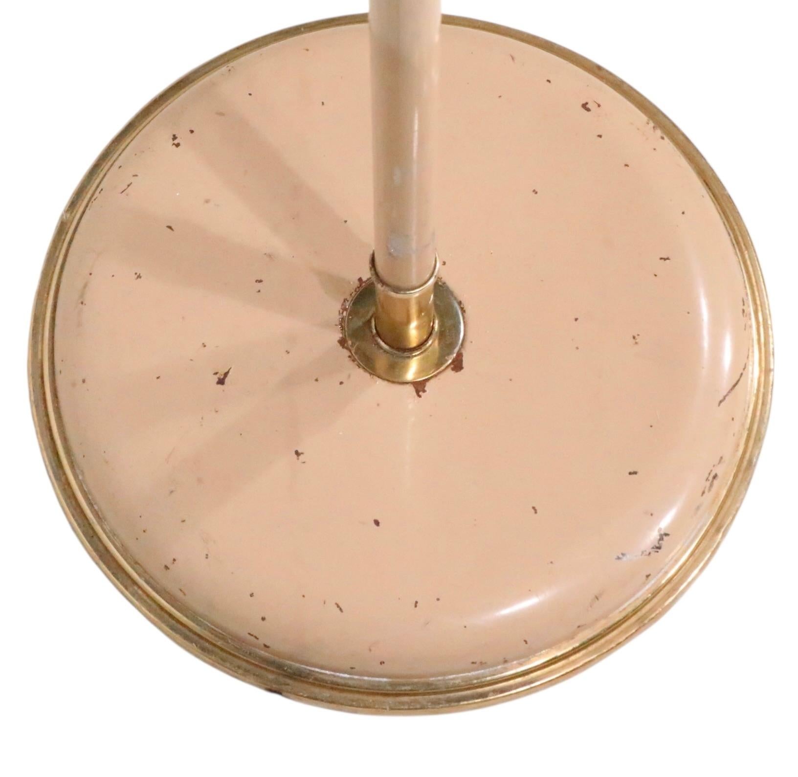 Mid Century Saucer Shade Stehleuchte Entworfen von Gerald Thurston für Lightolier im Angebot 8