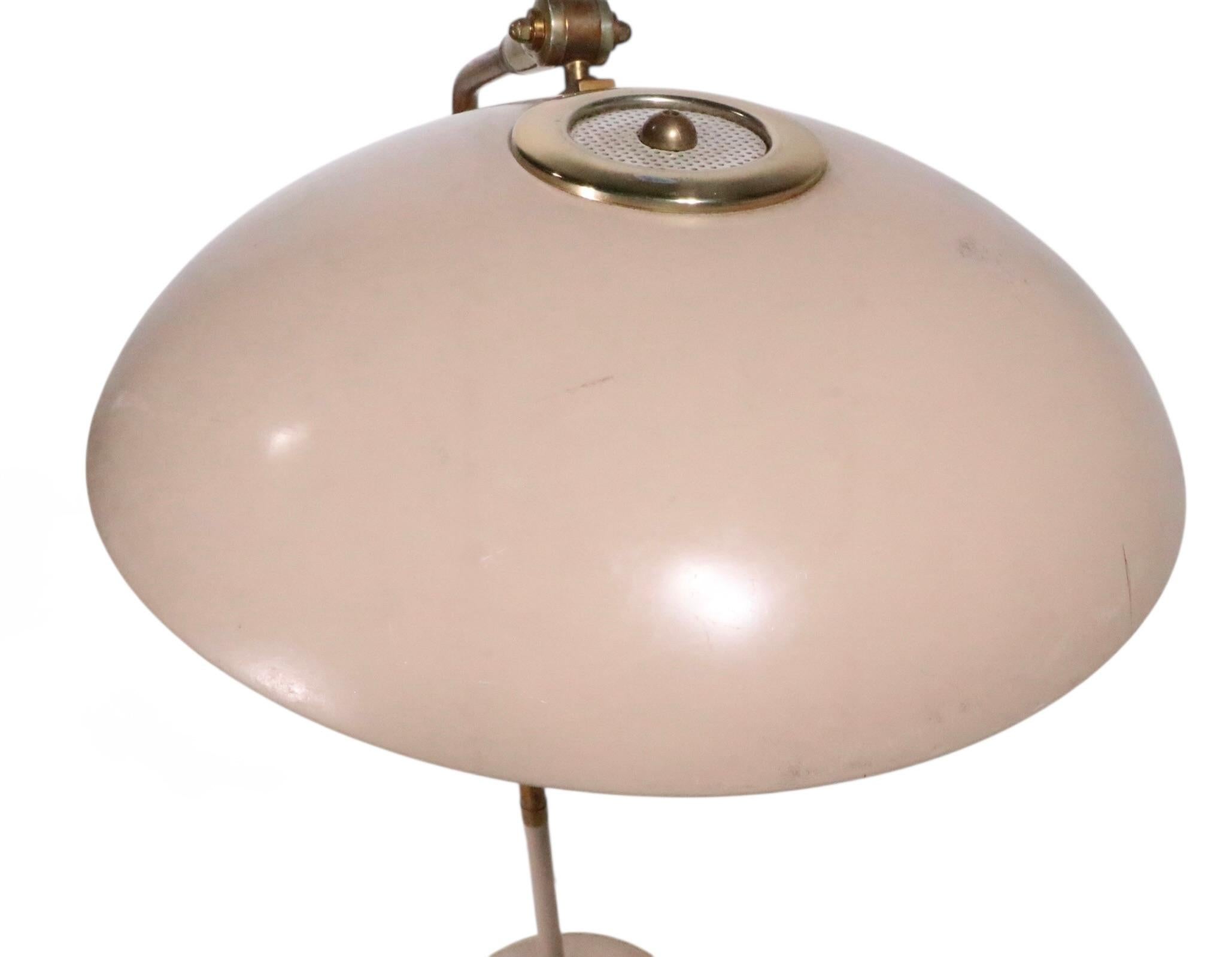 Mid Century Saucer Shade Stehleuchte Entworfen von Gerald Thurston für Lightolier im Angebot 11