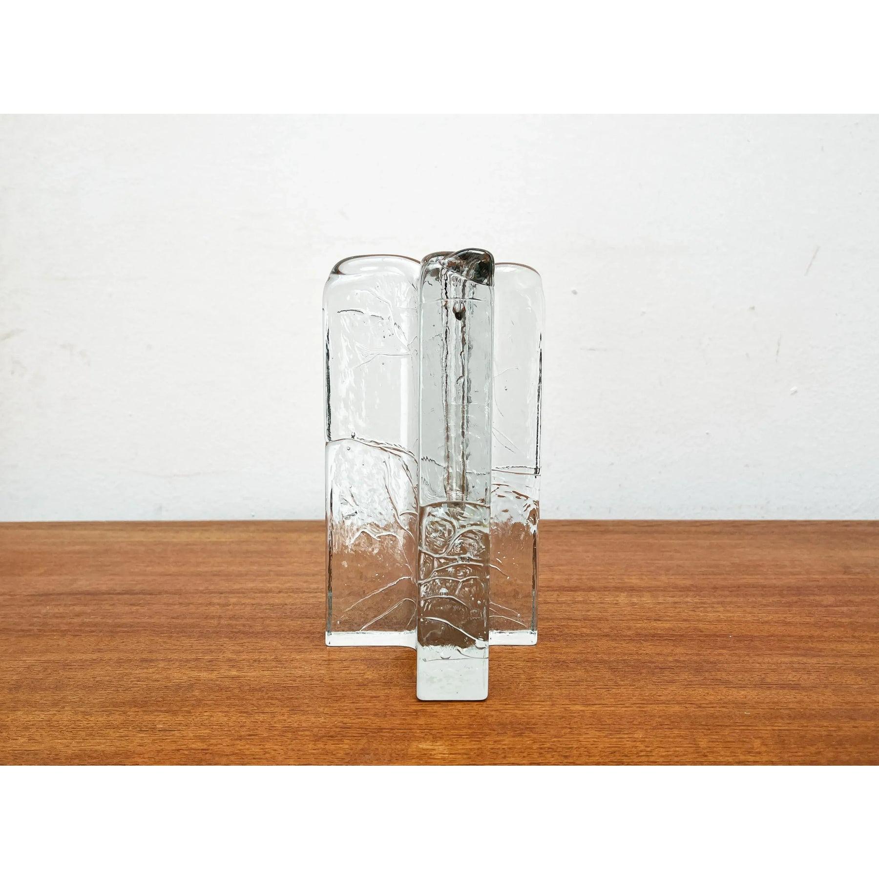 Scandianische schwere Blasenglas-Blockvase aus der Mitte des Jahrhunderts, 1960er Jahre im Angebot 4