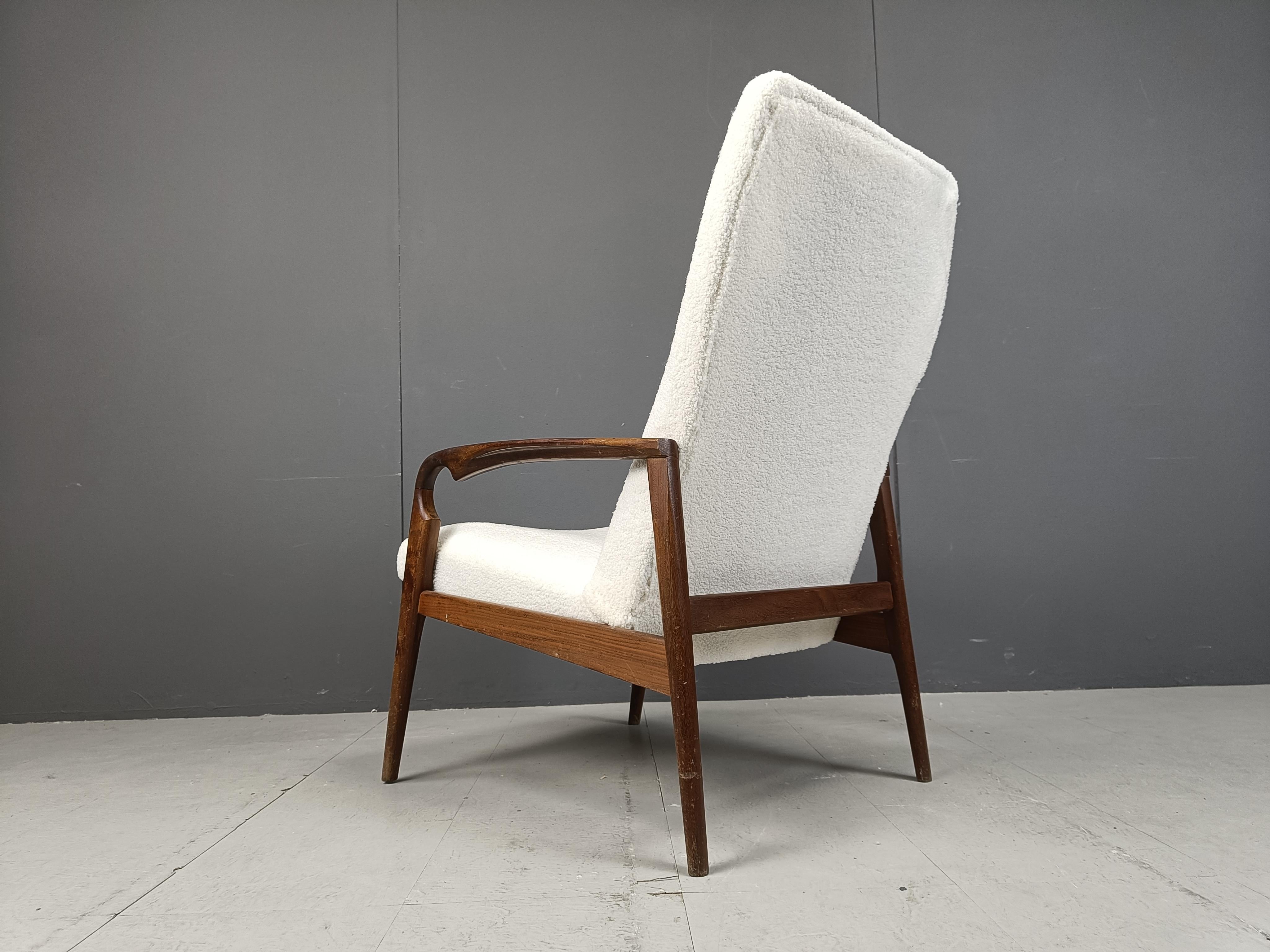Mid century scandinavian armchair, 1960s For Sale 3