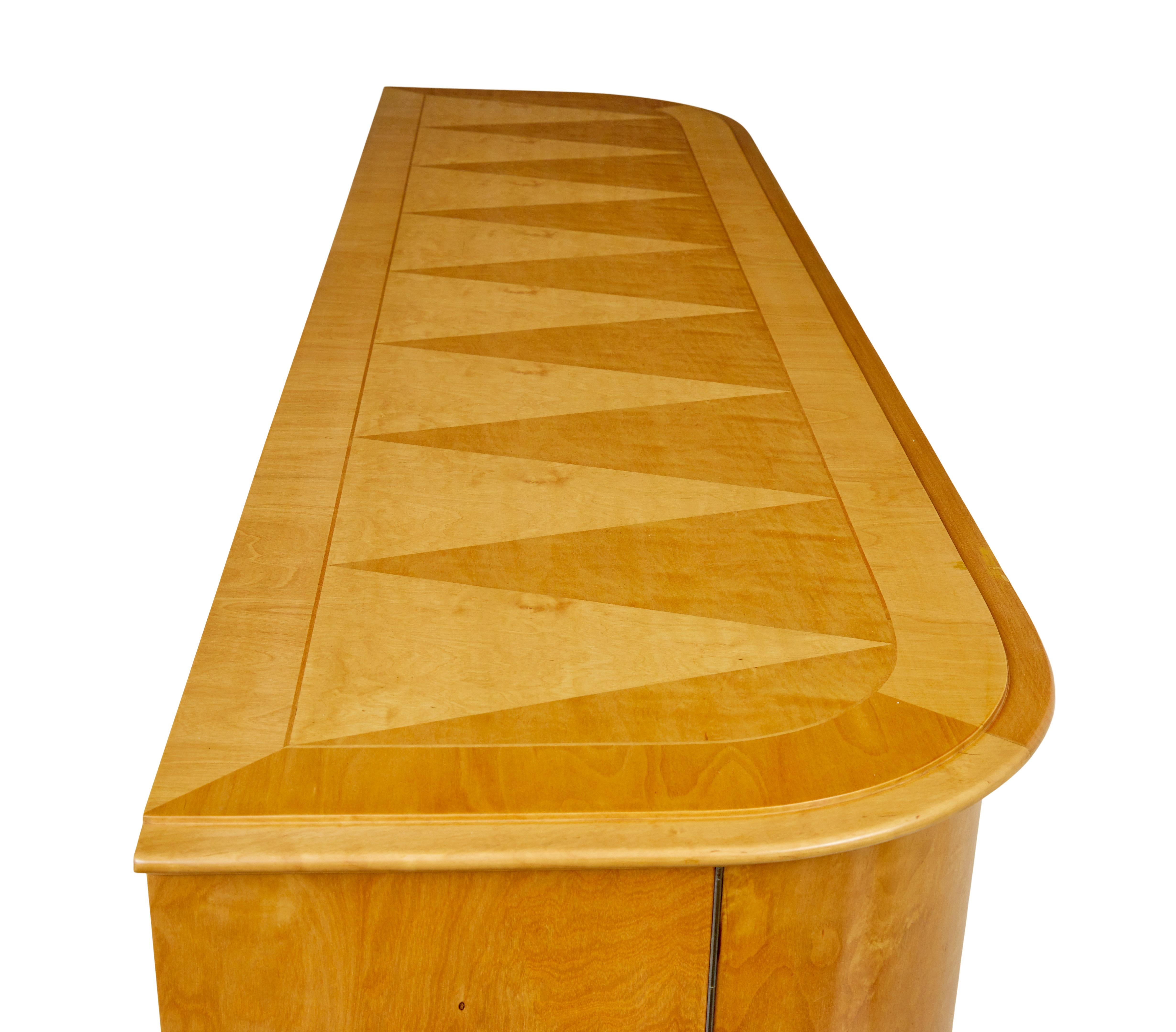 Mid century Scandinavian birch inlaid shaped sideboard For Sale 1