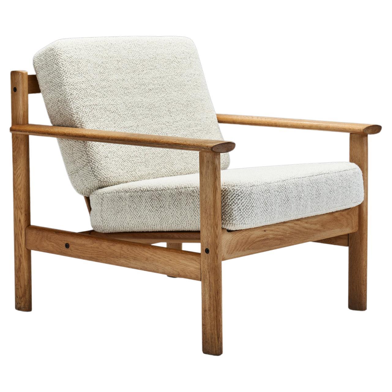 Mid-Century Scandinavian Blonde Oak Lounge Chair, Scandinavia 1970s