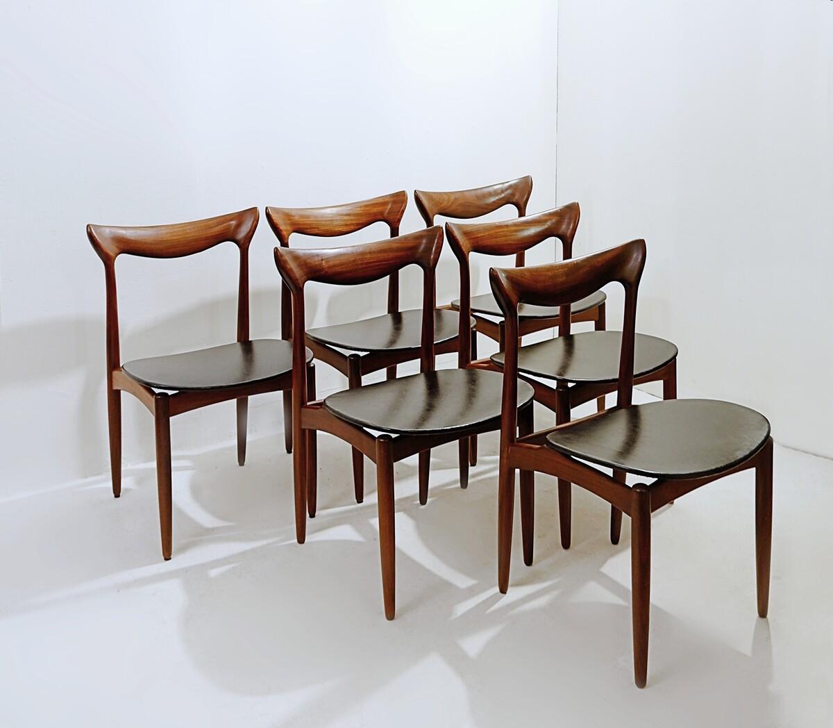 Mid-century Scandinavian chairs by H.W Klein for Bramin Mobler - Danish 1960s.