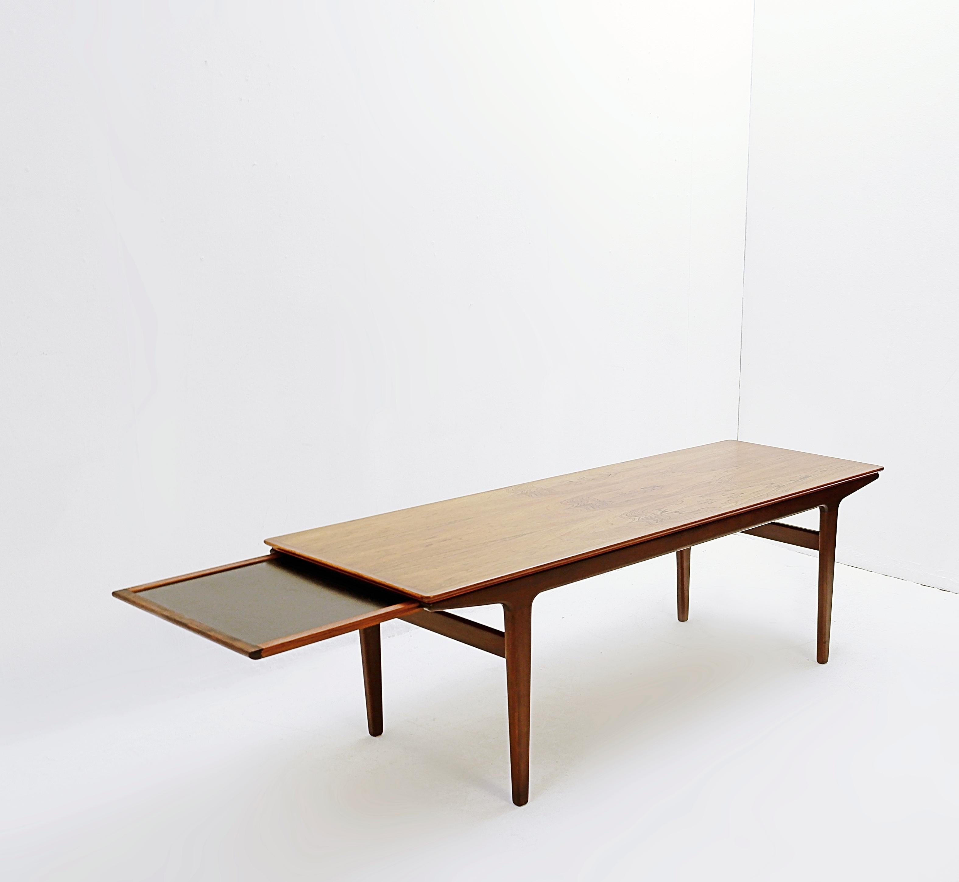 European Mid-century scandinavian Coffee Table with Extension, 1960s
