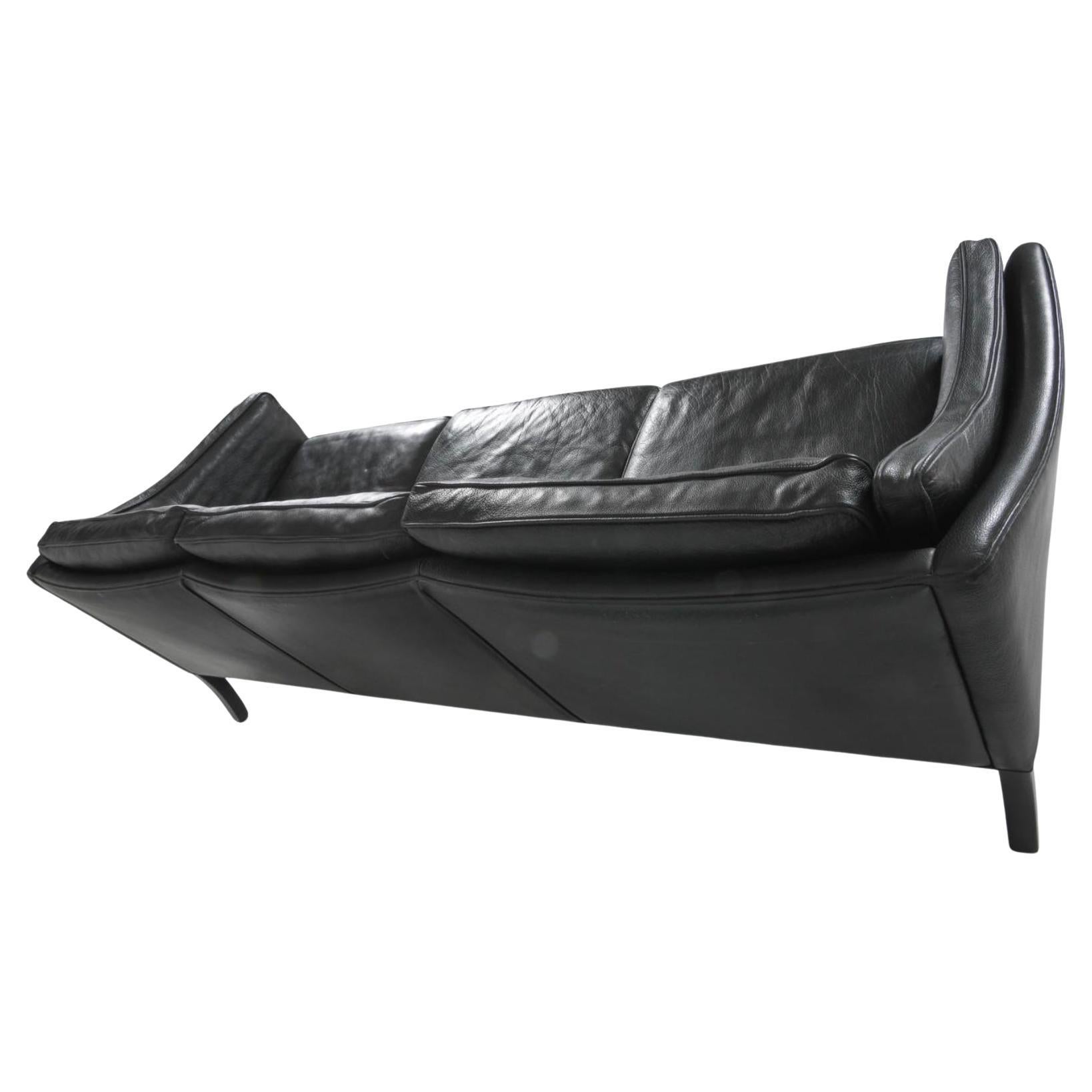 Falegnameria Divano in pelle nera The Modern Scandinavian, metà secolo, moderno danese in vendita