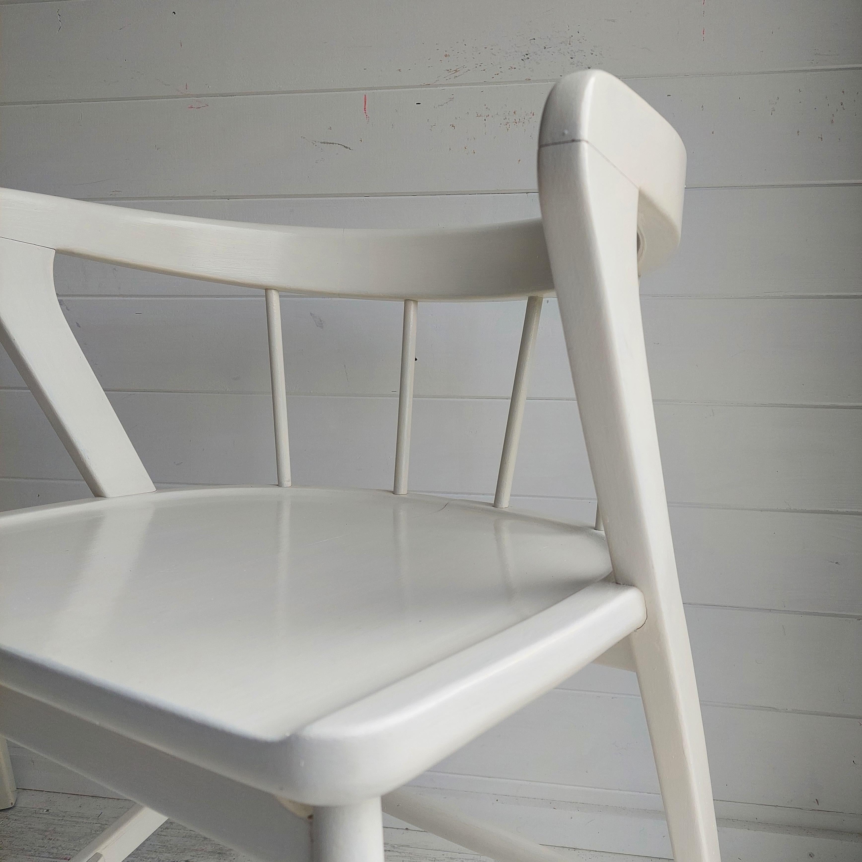 Mid century Scandinavian dining chairs by  Maple and Co in white, 1960s In Good Condition In Leamington Spa, GB