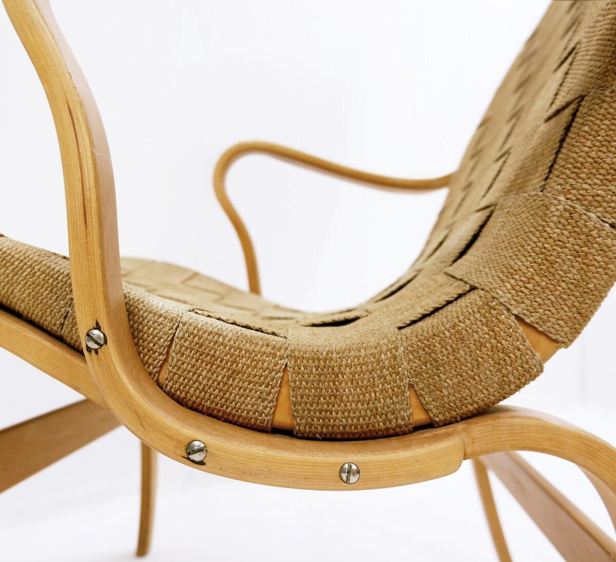 Mid Century Scandinavian easy chairs model 