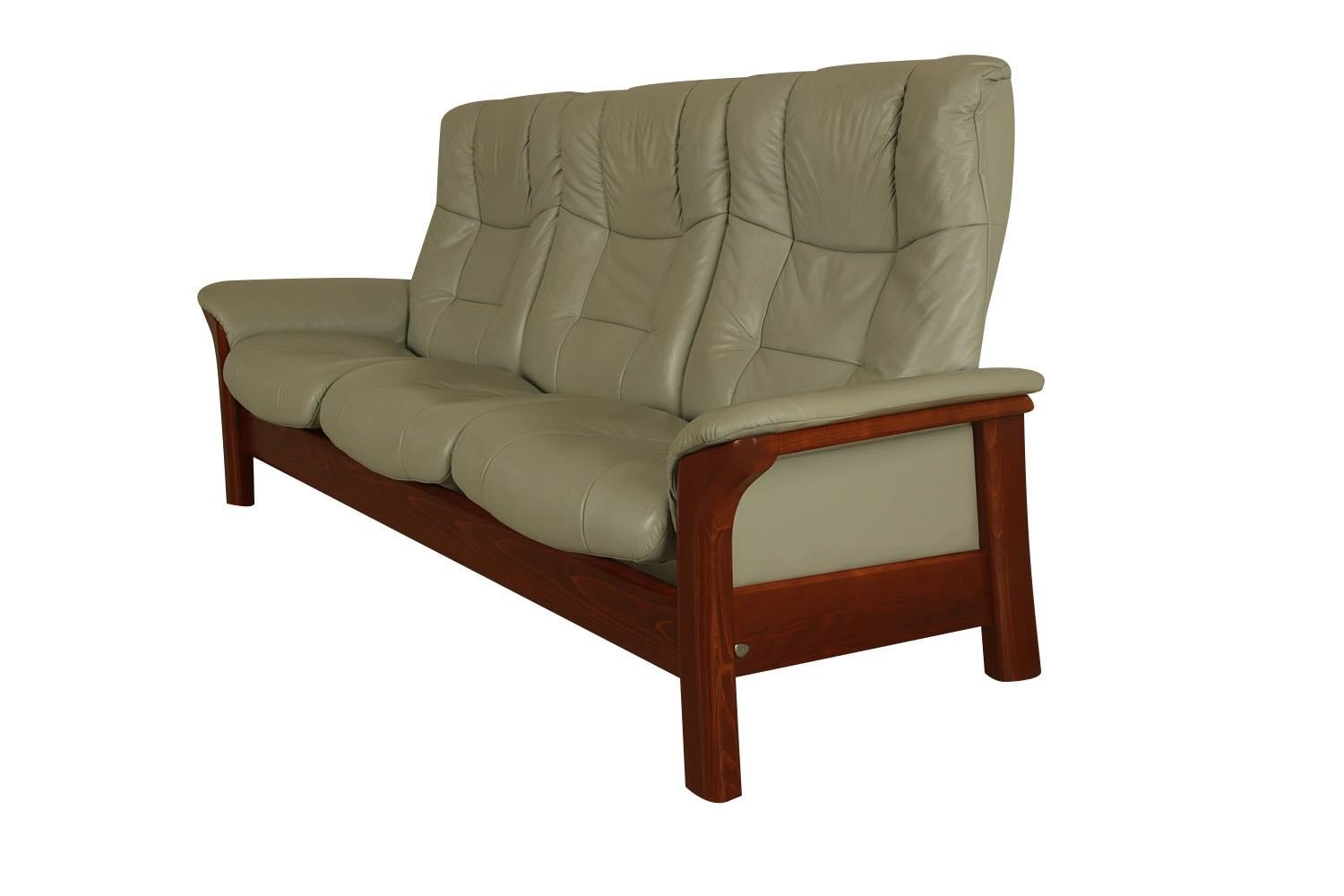 Mid-Century Modern  Gray Reclining Sofa Mid-Century Scandinavian Ekornes Stressless For Sale