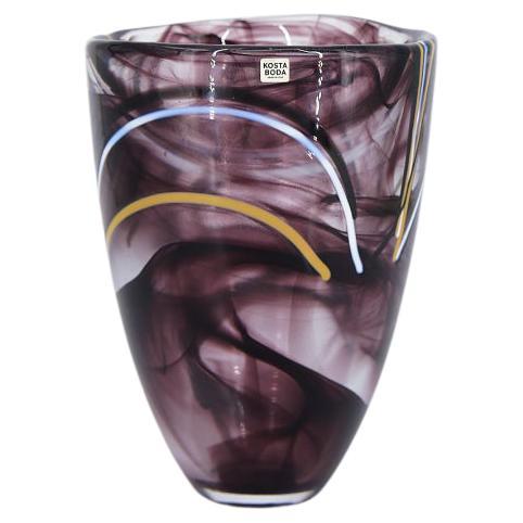 Vase contrasté en verre scandinave du milieu du siècle dernier par Anna Ehrner pour Kosta Boda