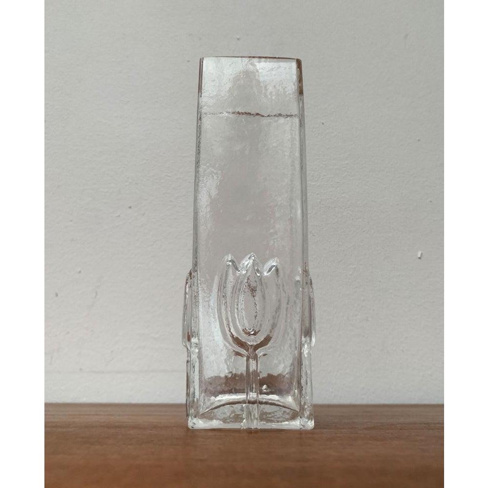 Vaso in vetro scandinavo di metà secolo con motivo floreale, anni '60 in vendita 1