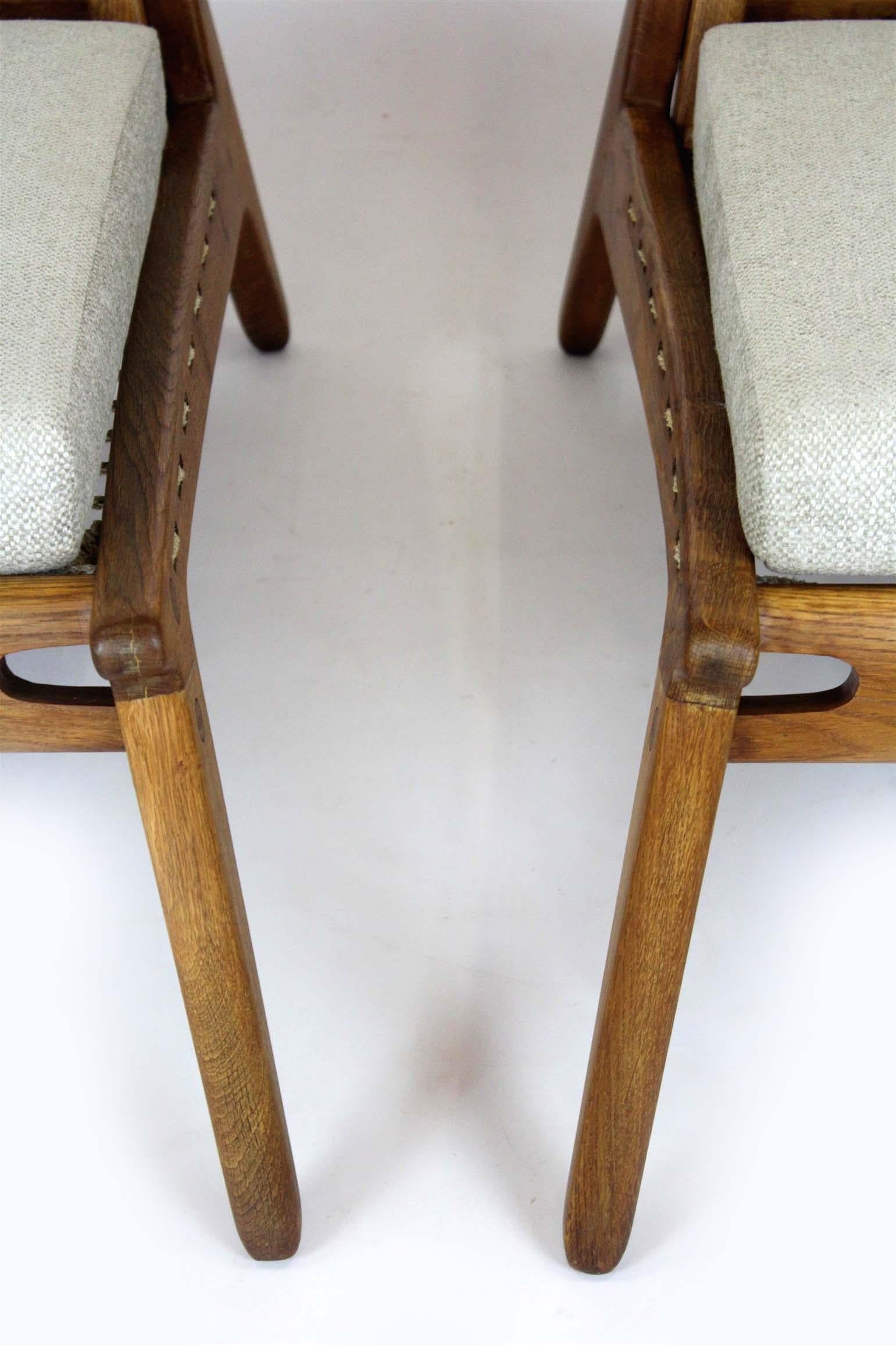 Mid-Century Scandinavian 'Hunting Chairs' Attributed to Uno Kristiansson, 1950s im Angebot 1