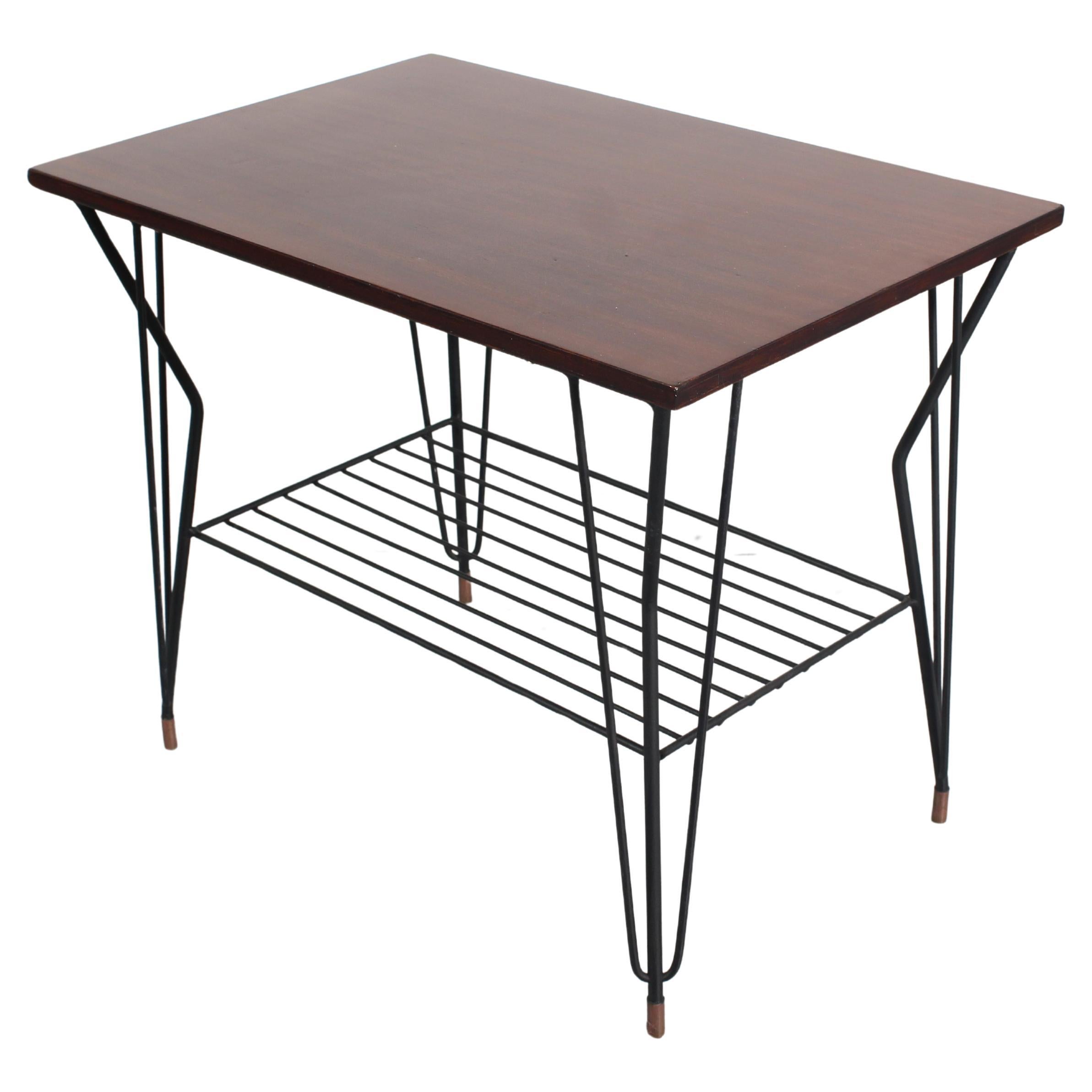 Table basse scandinave du milieu du siècle en fer et en teck, années 1960