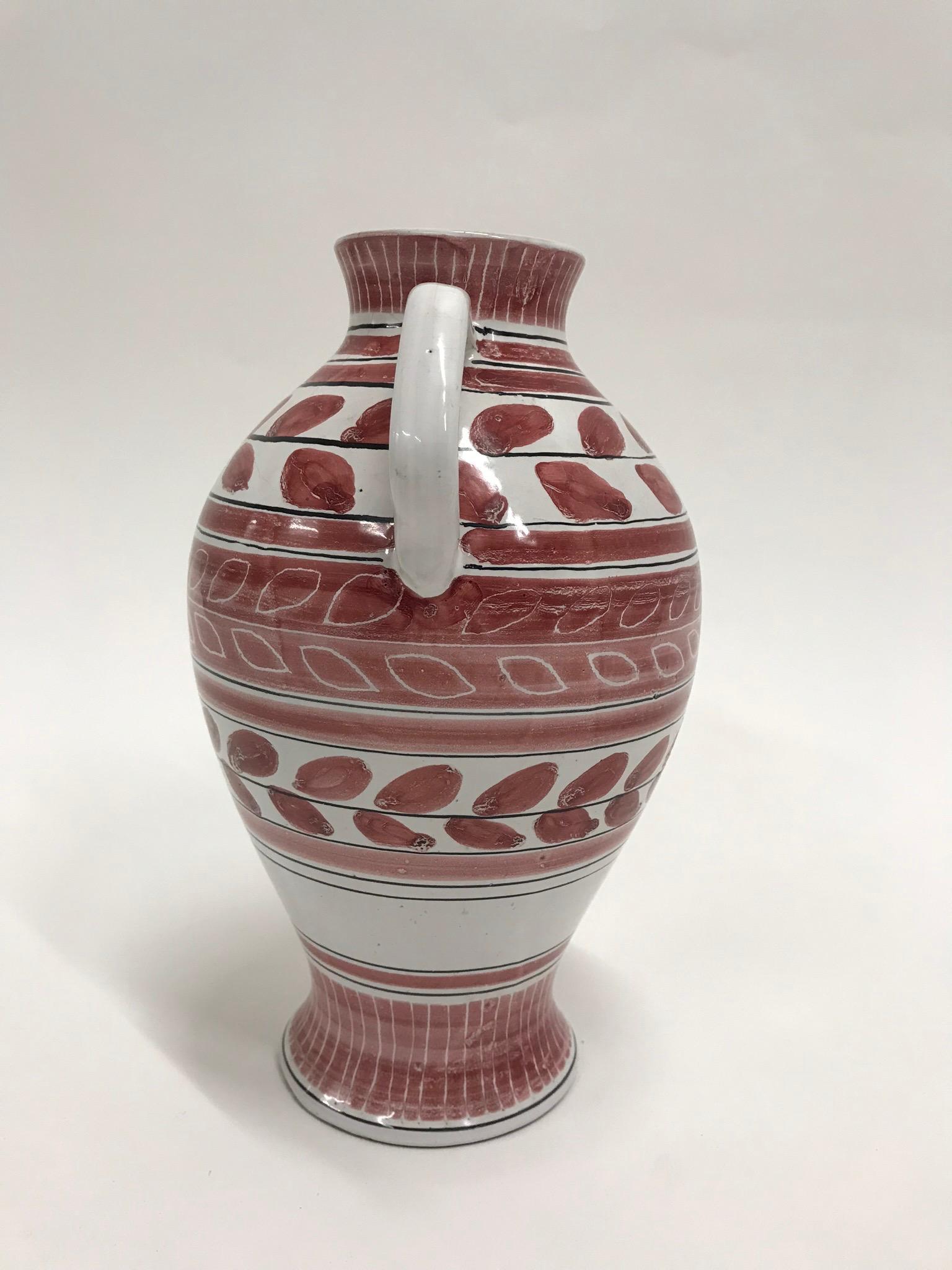Norwegian Midcentury Scandinavian Kåre Berven Fjeldsaa Red and White Vase, Signed KBF For Sale