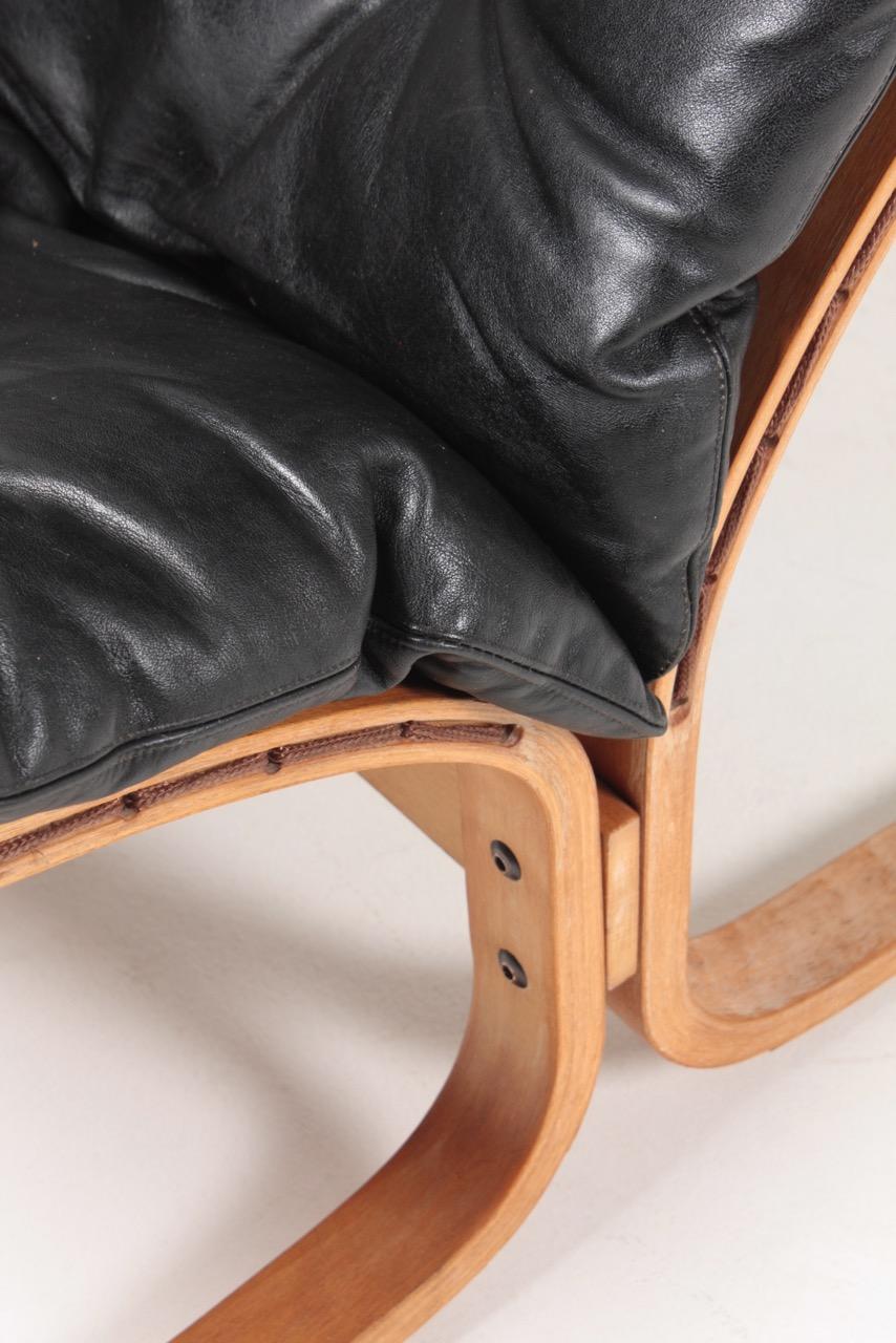 Norwegian Midcentury Scandinavian Lounge Chairs in Patinated Leather by Ingmar Relling