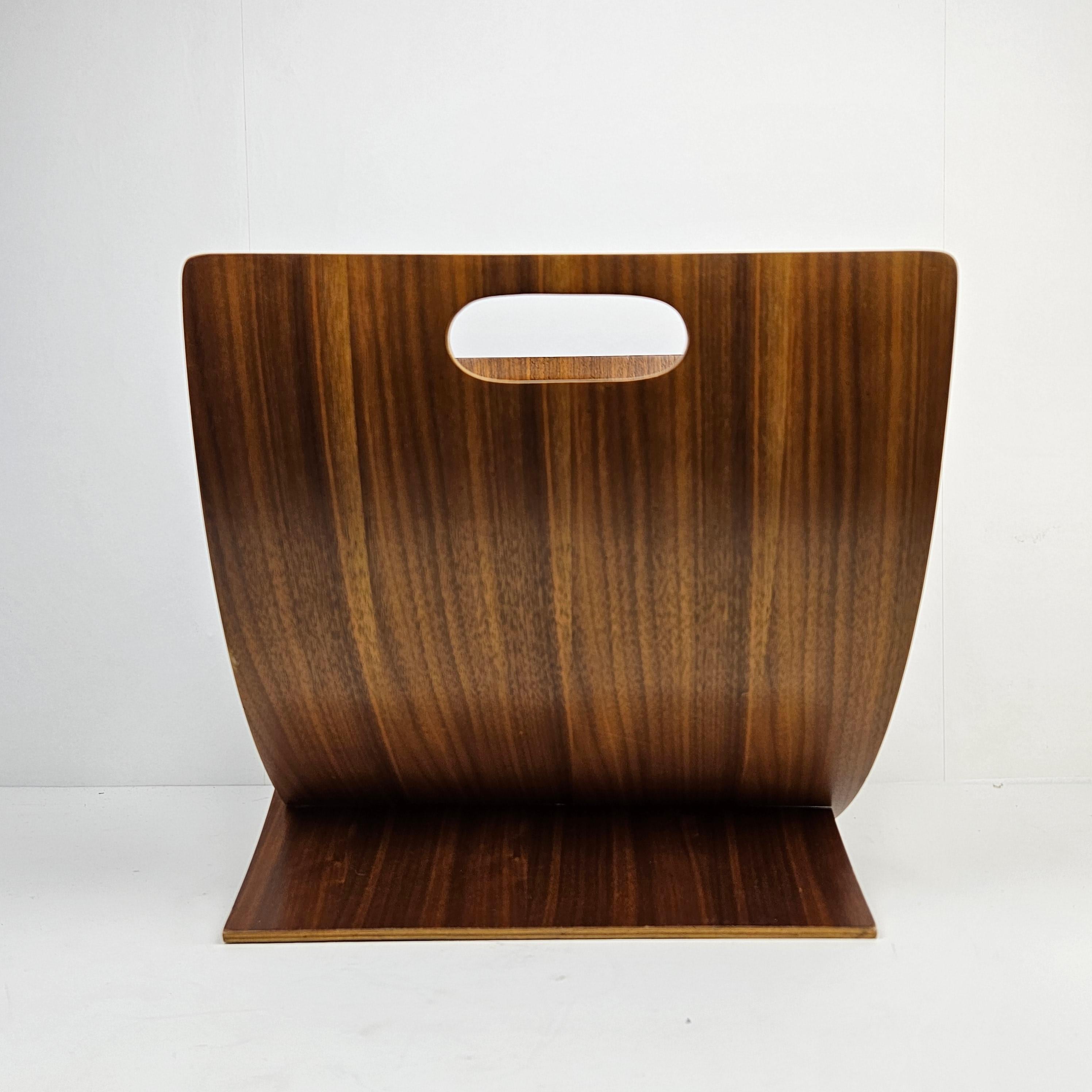 Teak Portariviste scandinavo di metà secolo in compensato impiallacciato di teak, anni '70 in vendita