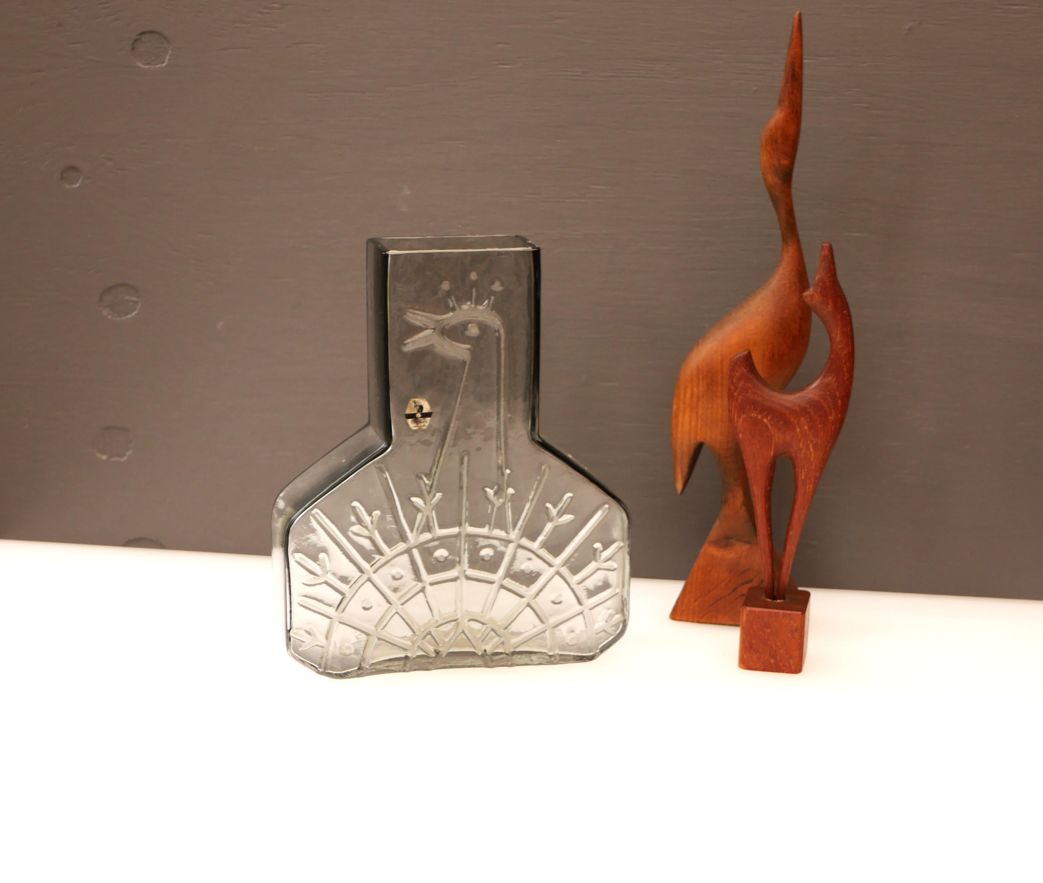 Vase en verre d'art moderne scandinave du milieu du siècle dernier de Wiktor Berndt pour Flygsfors en vente 1