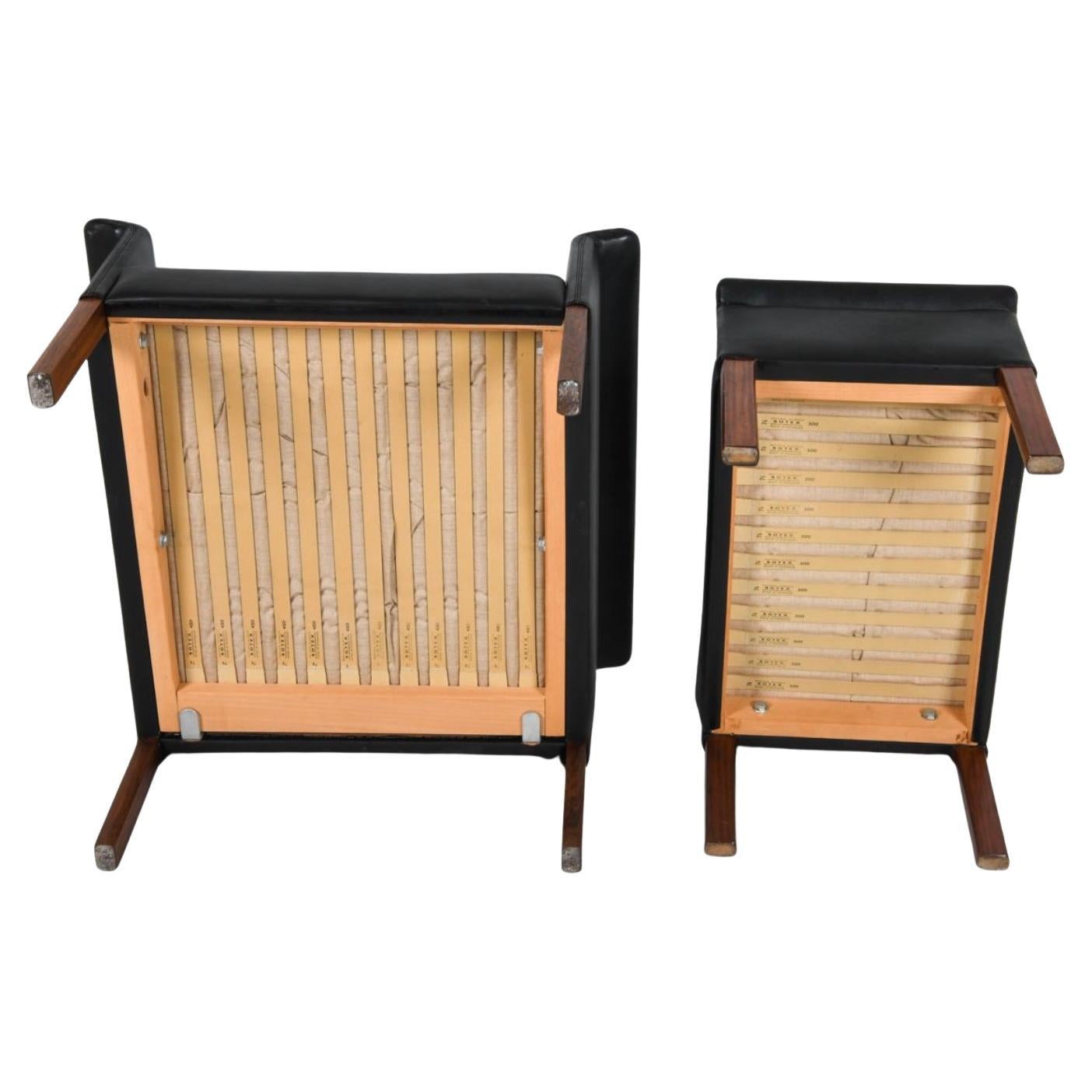 Sillón otomano de cuero negro moderno escandinavo de mediados de siglo de Hans Olsen Carpintería en venta