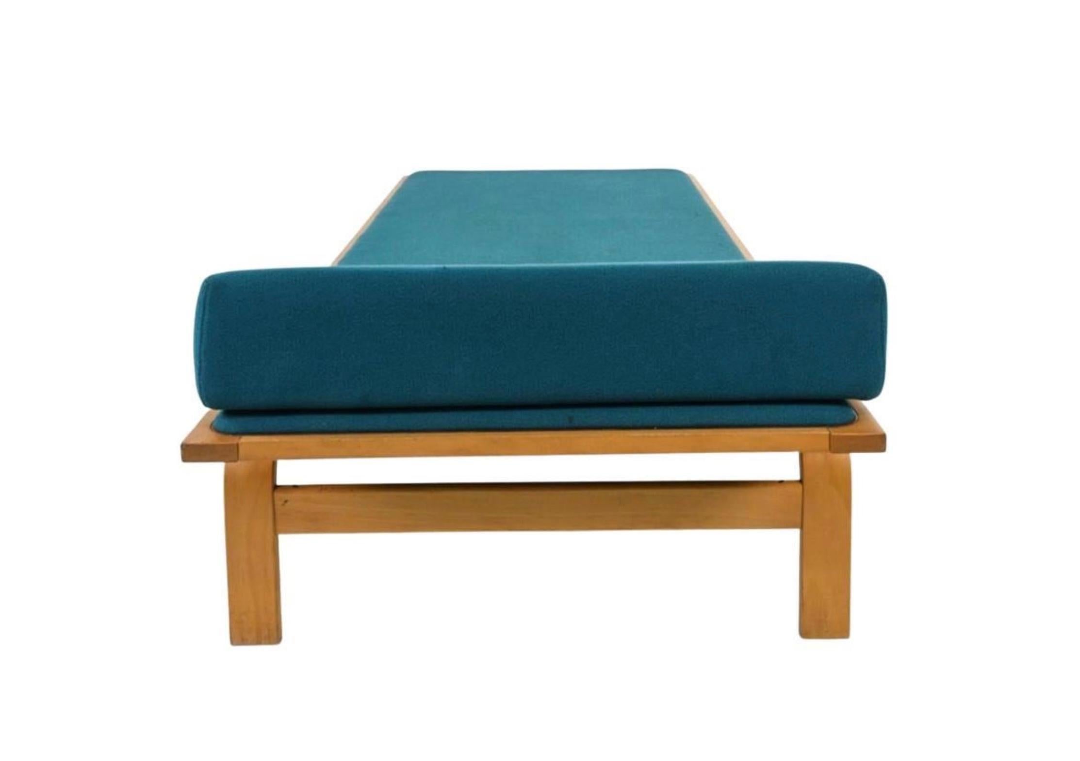 Norvégien Méridienne scandinave moderne du milieu du siècle en bois courbé blond style Alvar Aalto en vente