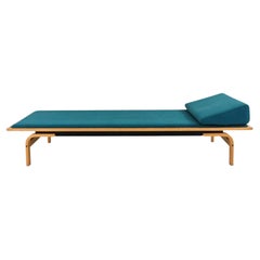 Letto da giorno in legno biondo di Alvar Aalto, stile metà secolo, moderno scandinavo.