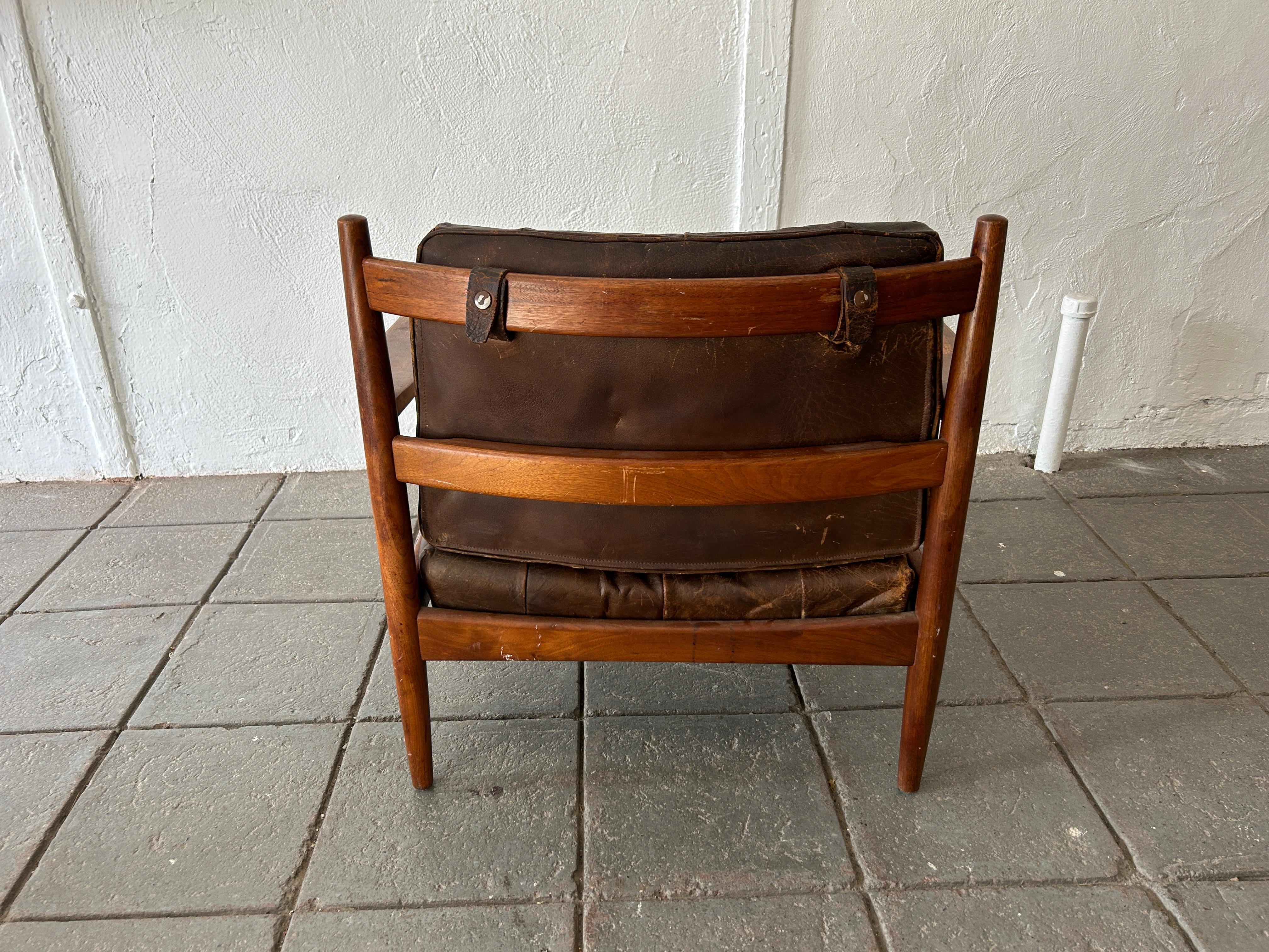 Danish Midcentury Scandinavian Modern Brown Leather Lounge Chair by Ingemar Thillmark For Sale