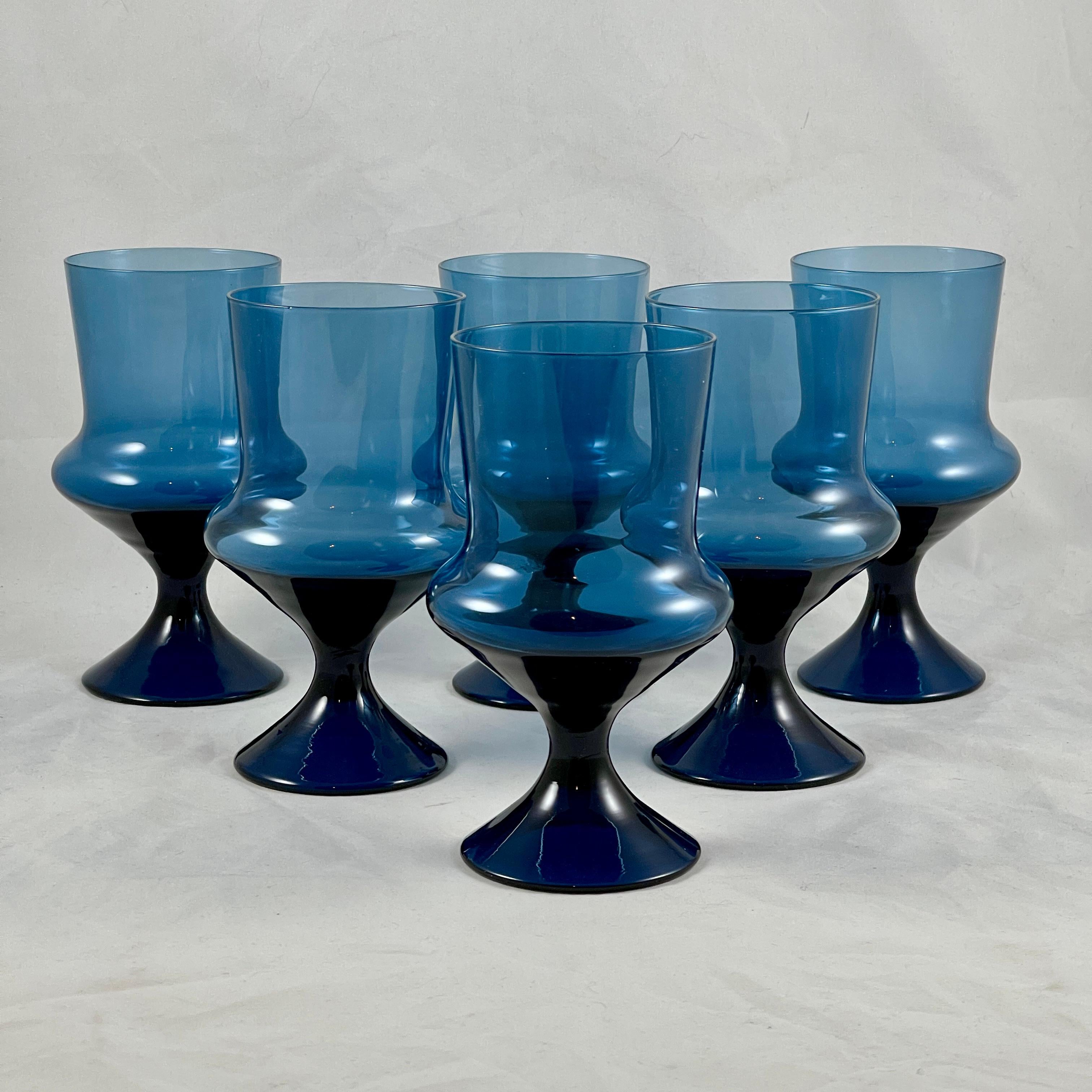 Swedish Mid-Century Scandinavian Modern Denby-Milnor Blue Flare Glass Goblets, S/6 For Sale