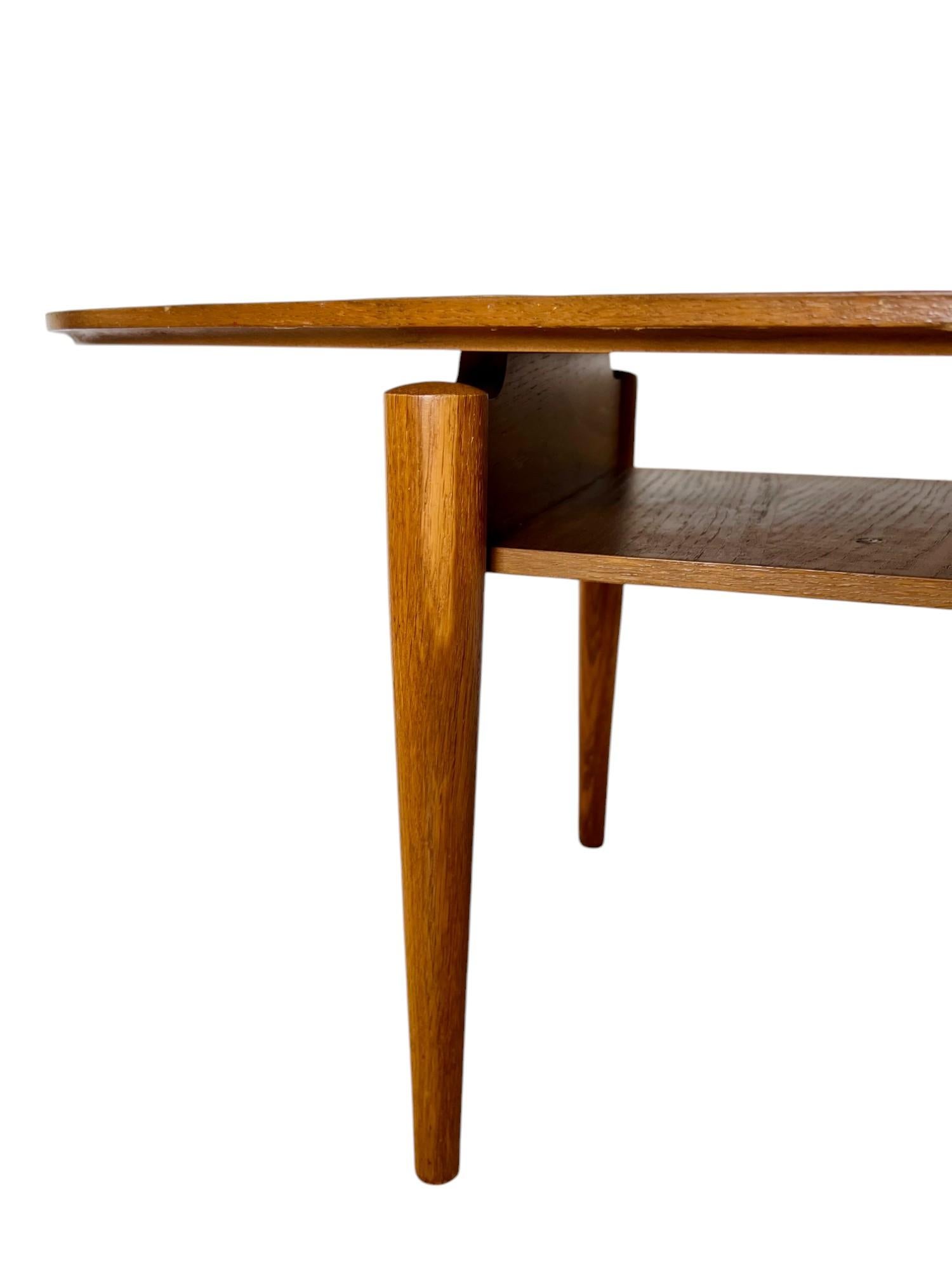 Mid-Century Modern Floating Surfboard Coffee Table, 1990s For Sale 1
