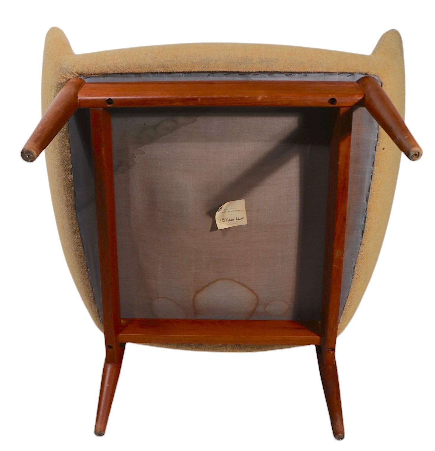 Mid Century Scandinavian Modern  Hjelle Hielle Lounge Chair Made in Norway 6