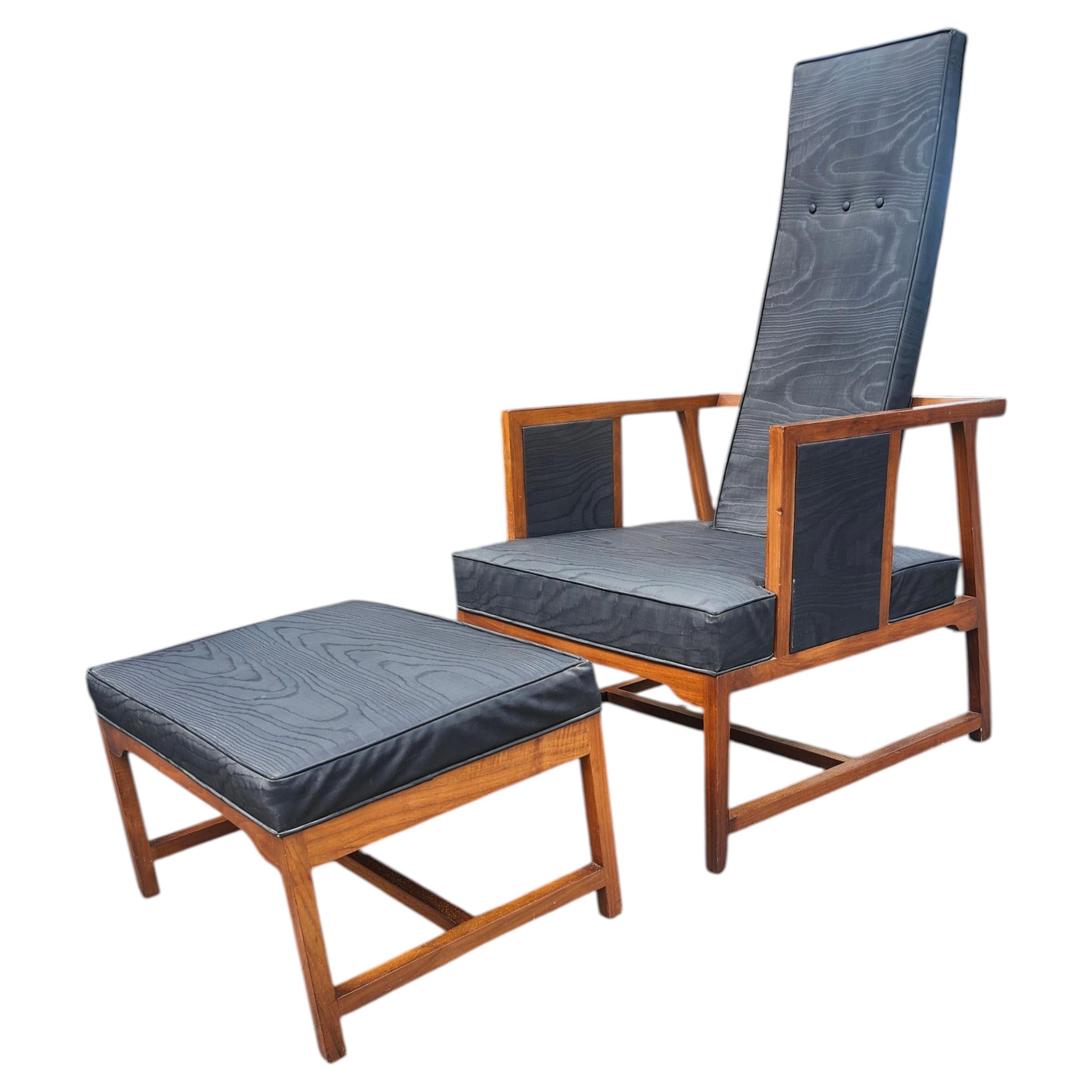 Mid-Century Scandinavian Modern Lounge Chair & Ottoman by Borge Mogensen C1960 For Sale