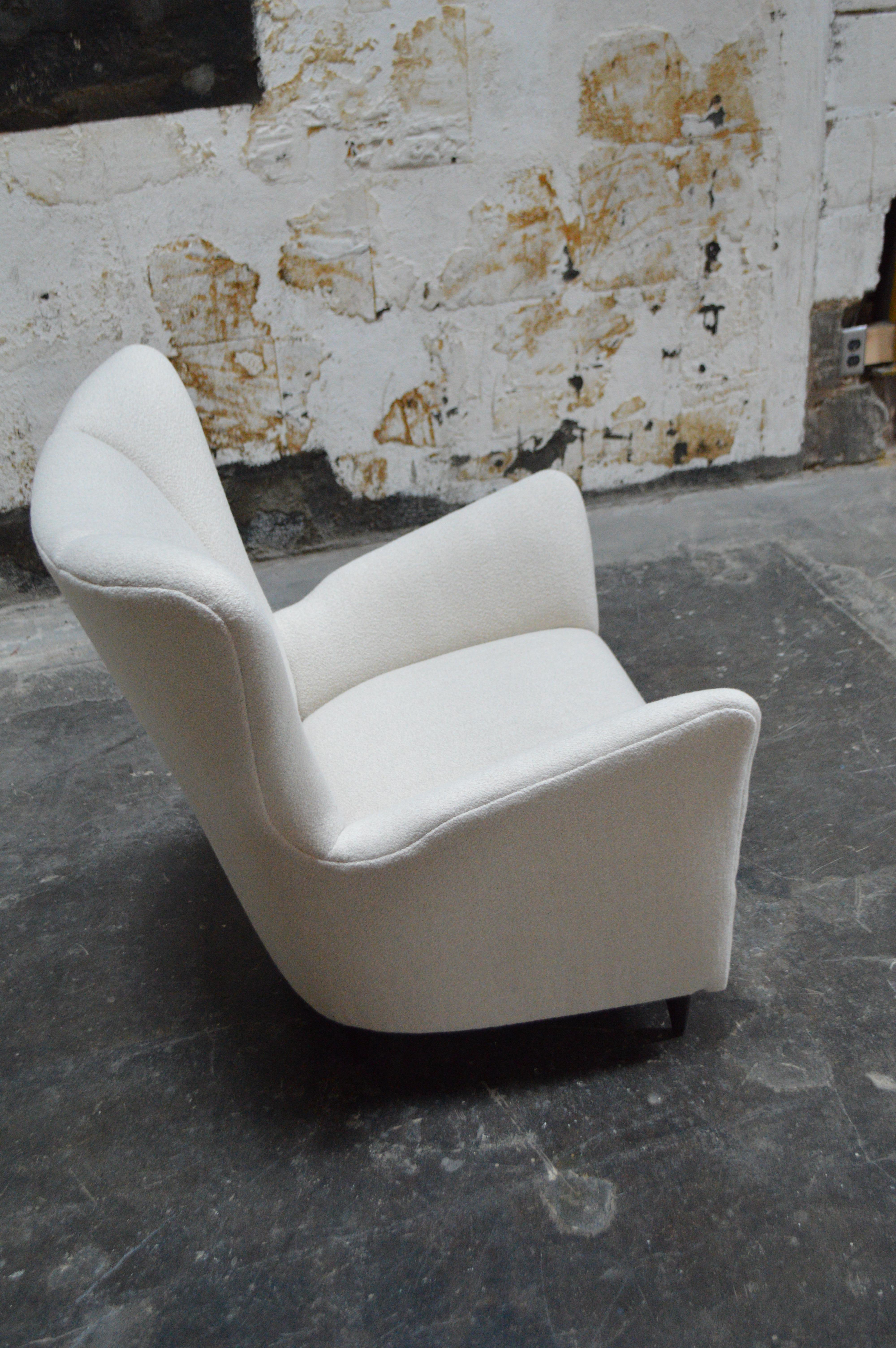 Mid-Century Scandinavian Modern Lounge Wing Chair 1