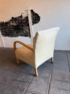 Mid Century Scandinavian Modern of Curved Arm lounge chair with White linen