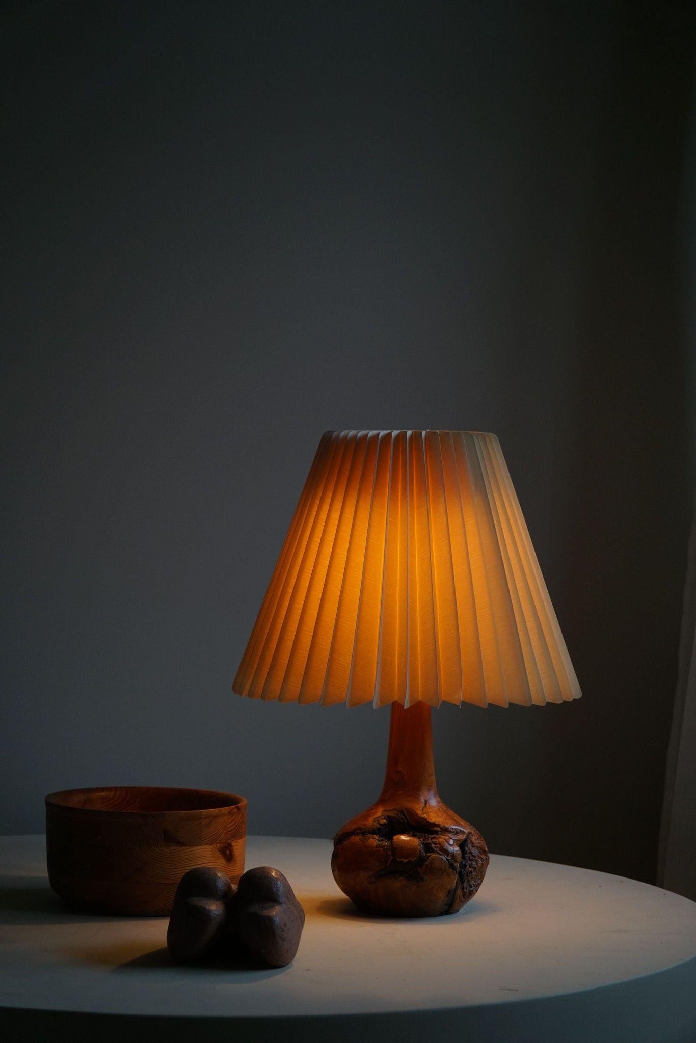 Mid Century Scandinavian Modern Organic Table Lamp in Solid Birch Root, 1960s For Sale 8