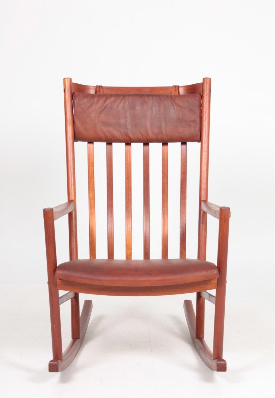 Midcentury Scandinavian Modern Rocking Chair in Teak & Patinated Leather, 1960s 1