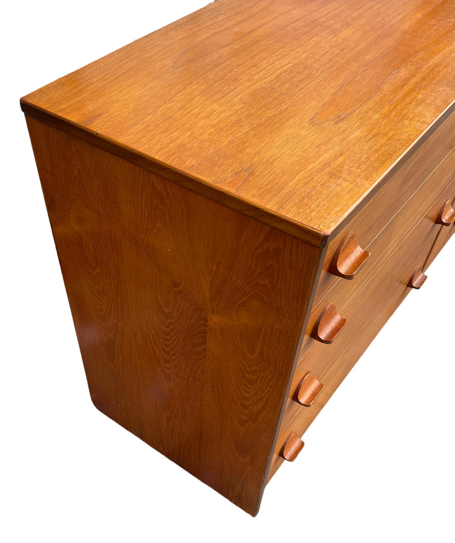 Mid-20th Century Mid Century Scandinavian Modern Stag Teak Low 8 Drawer Dresser