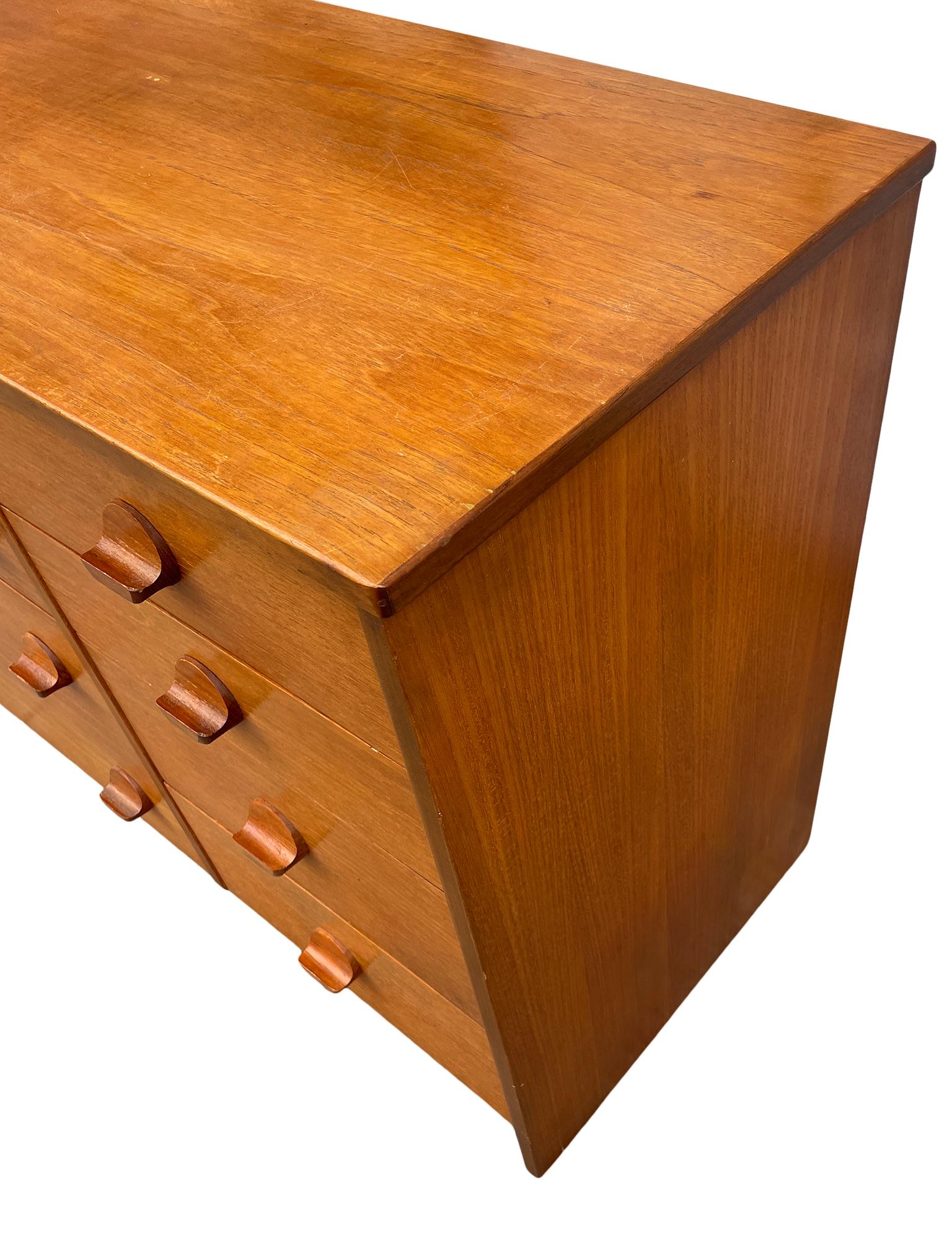 Mid Century Scandinavian Modern Stag Teak Low 8 Drawer Dresser 1