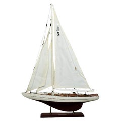Modello di yacht J-Class Ranger J5 in legno, metà secolo, The Modern Scandinavian Modern, 1960