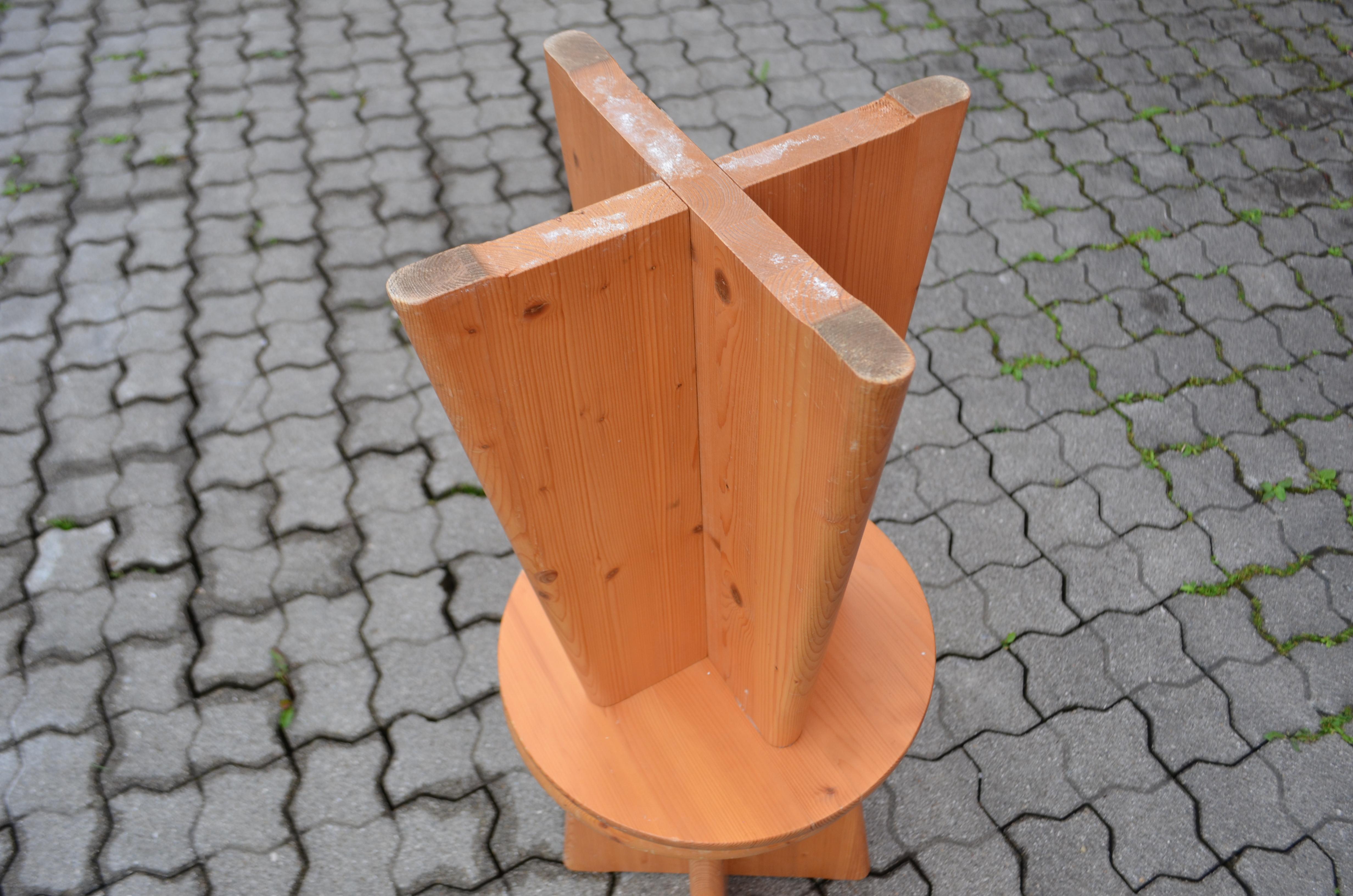 Mid Century Scandinavian Pine Minimalist Architect Stool 1/6 For Sale 5