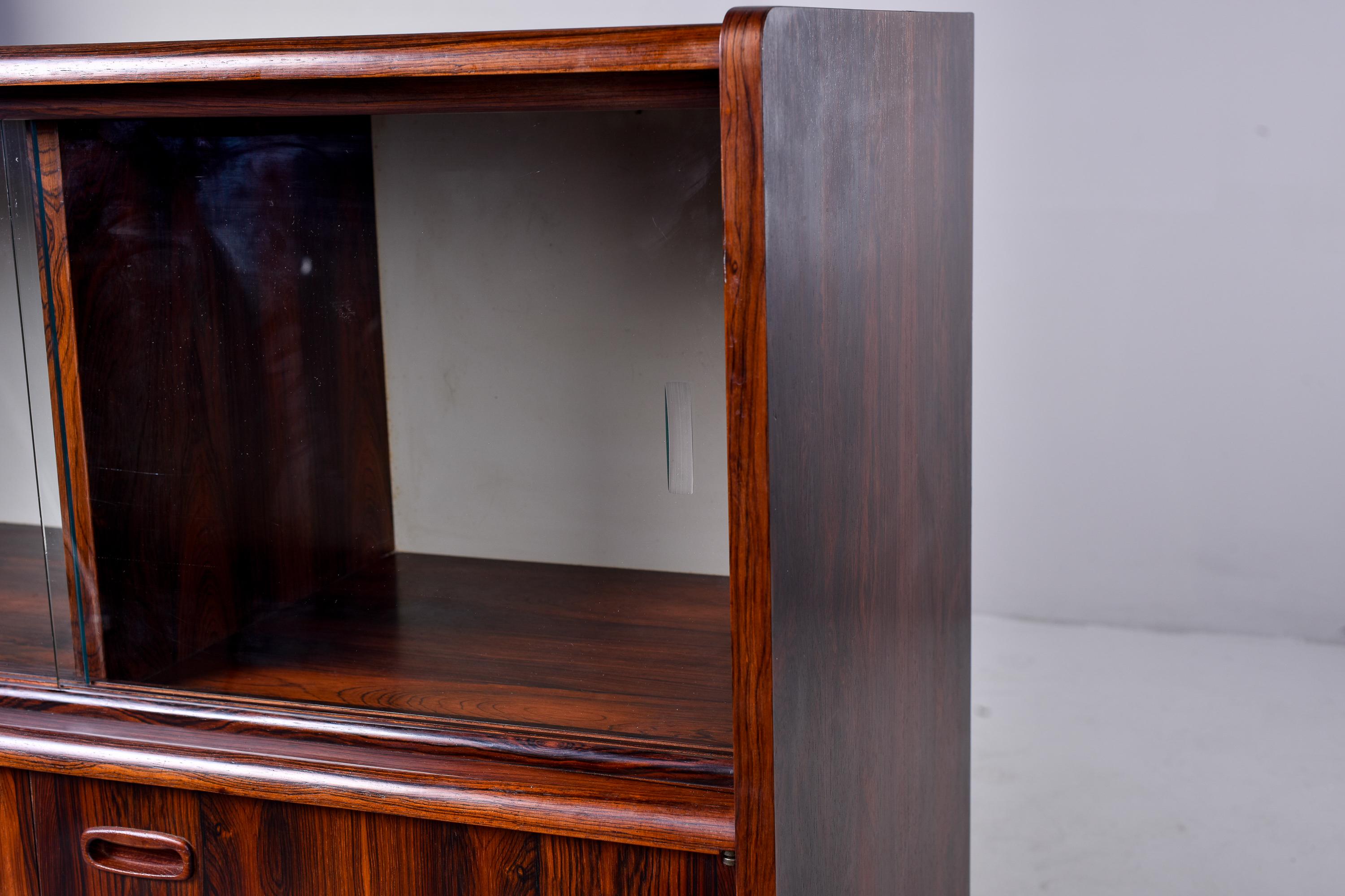 Mid Century Scandinavian Rosewood Bar Cabinet with Sliding Glass Doors For Sale 1