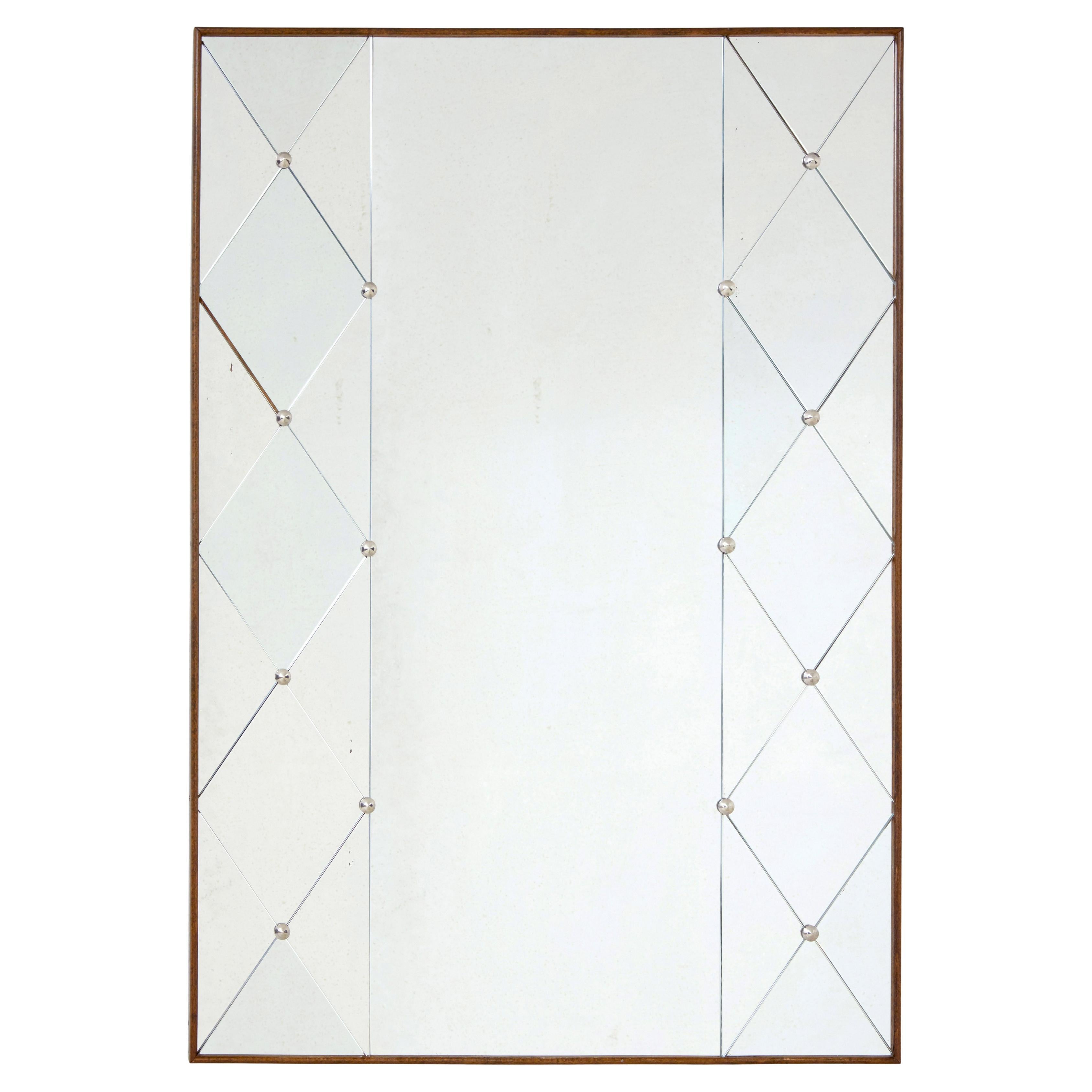 Specchio arlecchino segmentato scandinavo di metà secolo