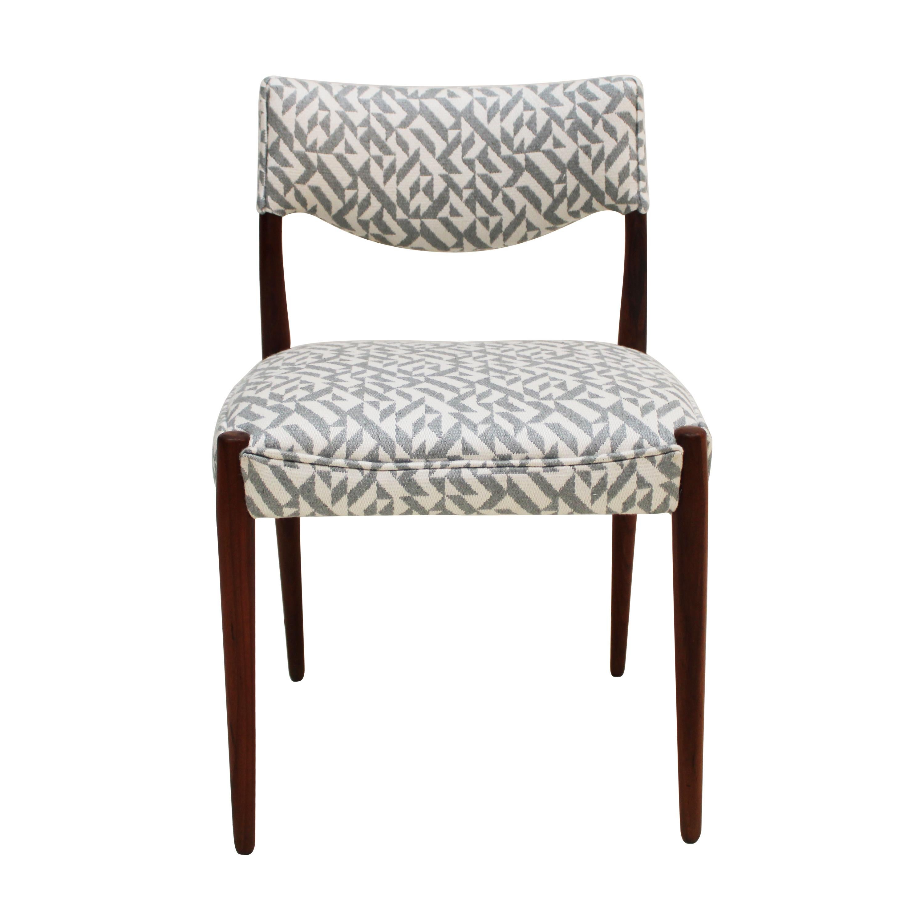 Mid-Century Modern Mid-Century Scandinavian Set of Five Mahogany Geometric Chairs, Denmark, 1950 For Sale