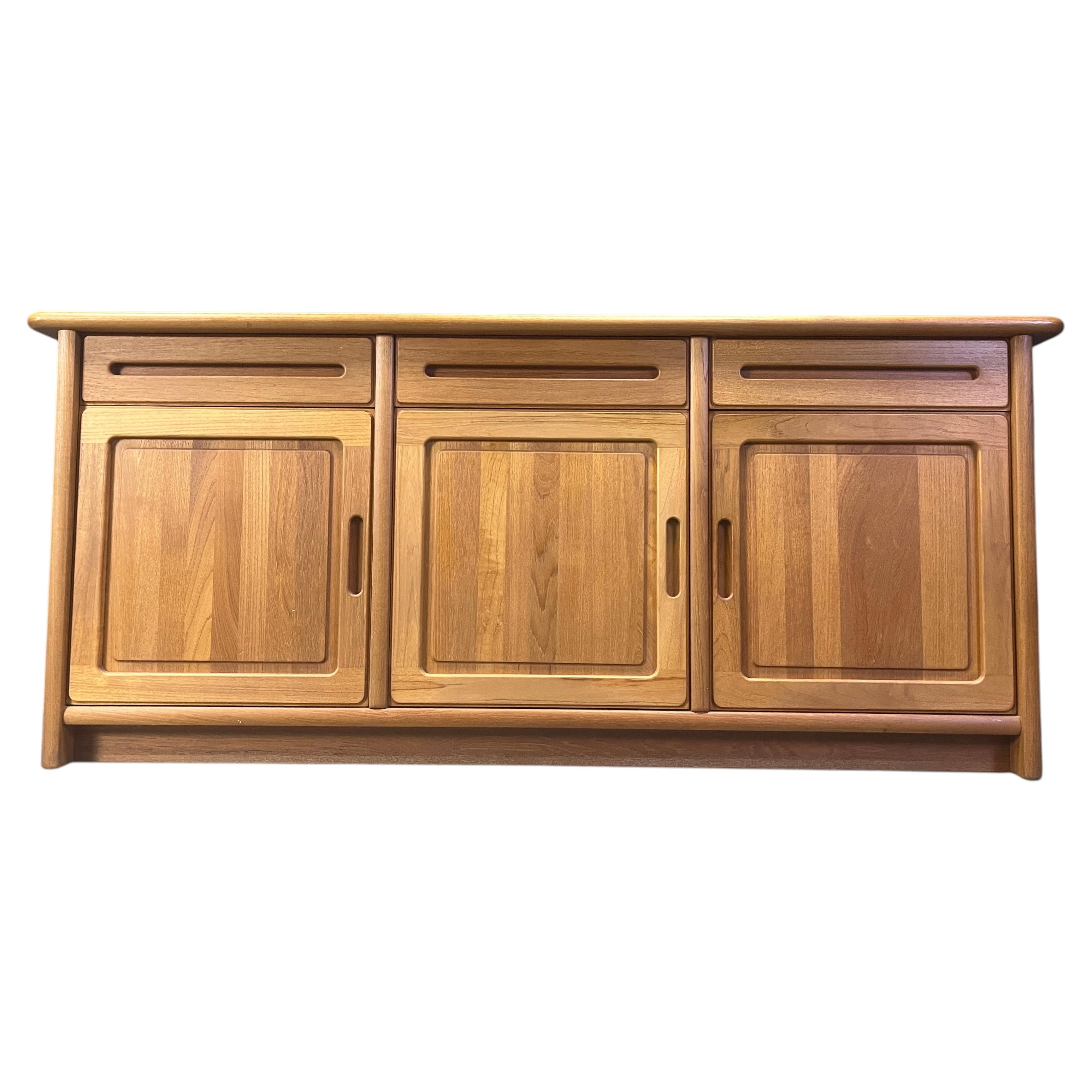 Mid century scandinavian sideboard by Dyrlund, 1960s