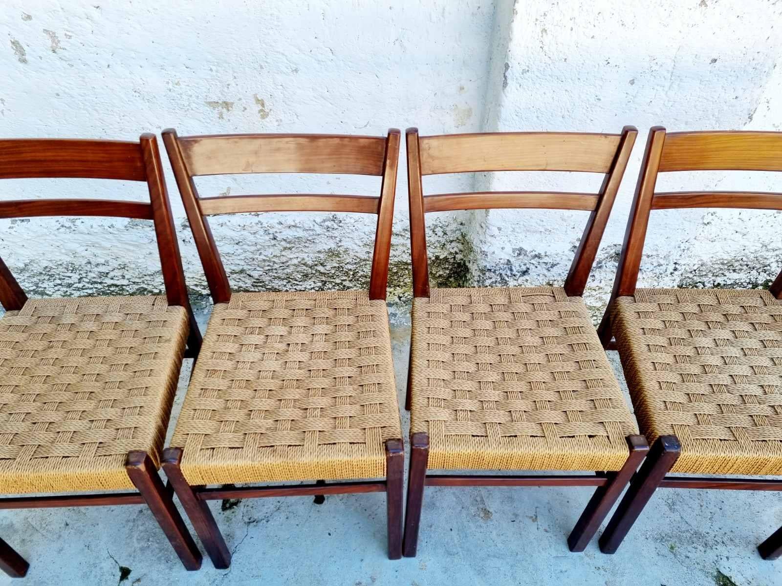 Mid-Century Scandinavian Style Dining Chairs, Italy, 1960s, Set of 4 For Sale 6