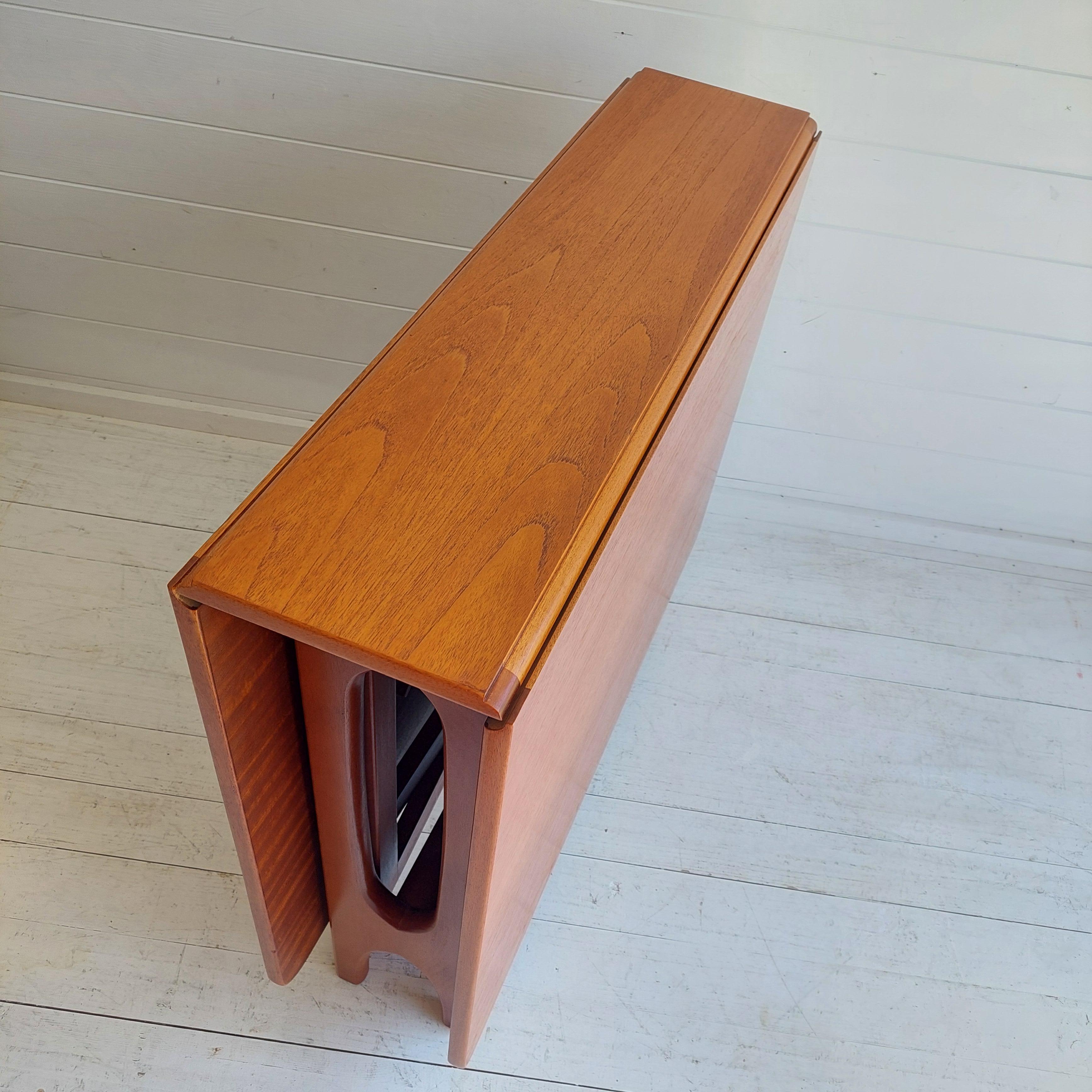 Mid Century Scandinavian Style Teak Drop Leaf Gate Leg Table By Jentique , 1960s In Good Condition In Leamington Spa, GB