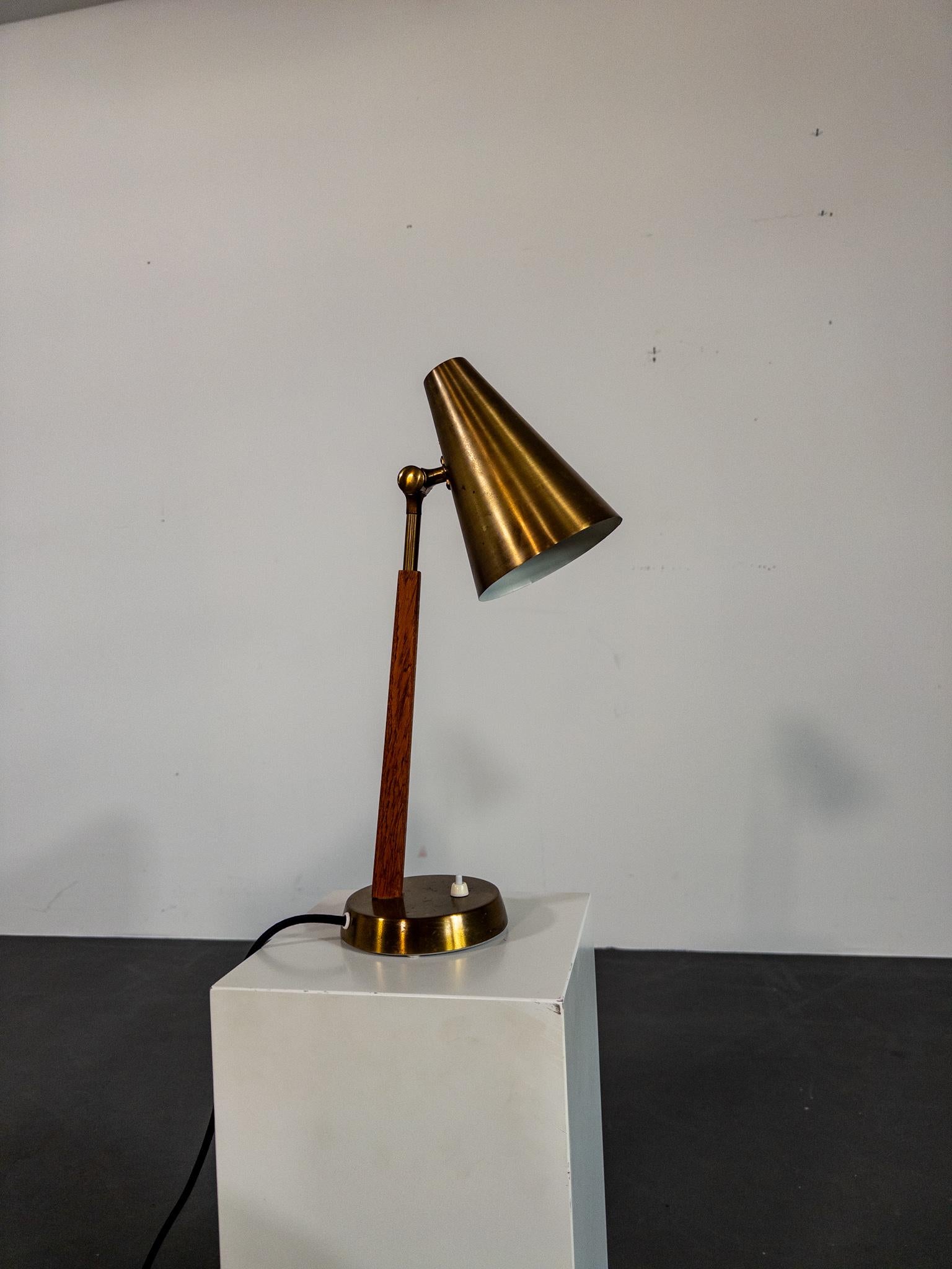 Brass Mid-Century Scandinavian Table Lamp by Falkenbergs Belysning, Model 6408, Sweden For Sale