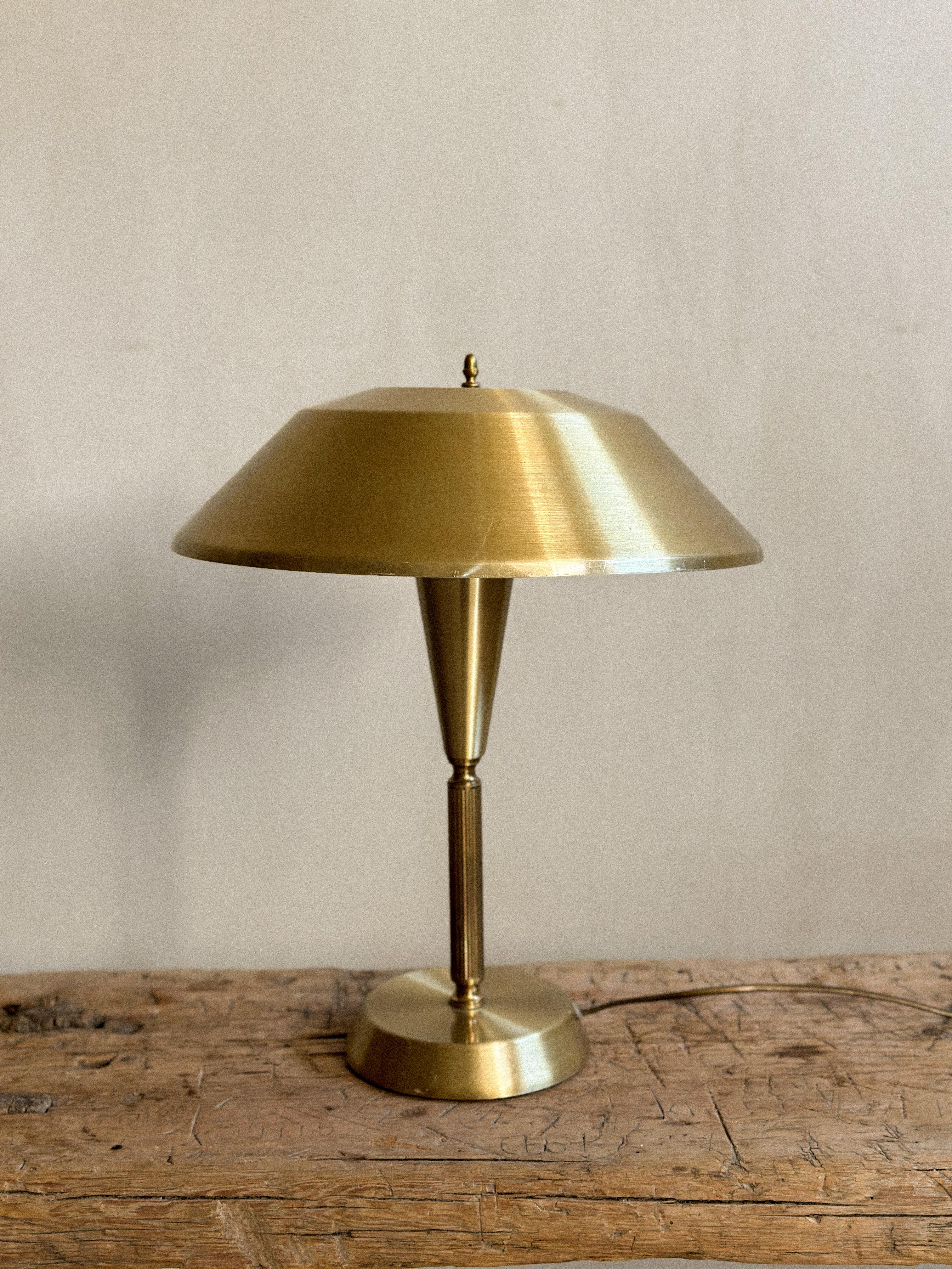 Norwegian Mid-Century Scandinavian Table Lamp in Brass, 1960s For Sale